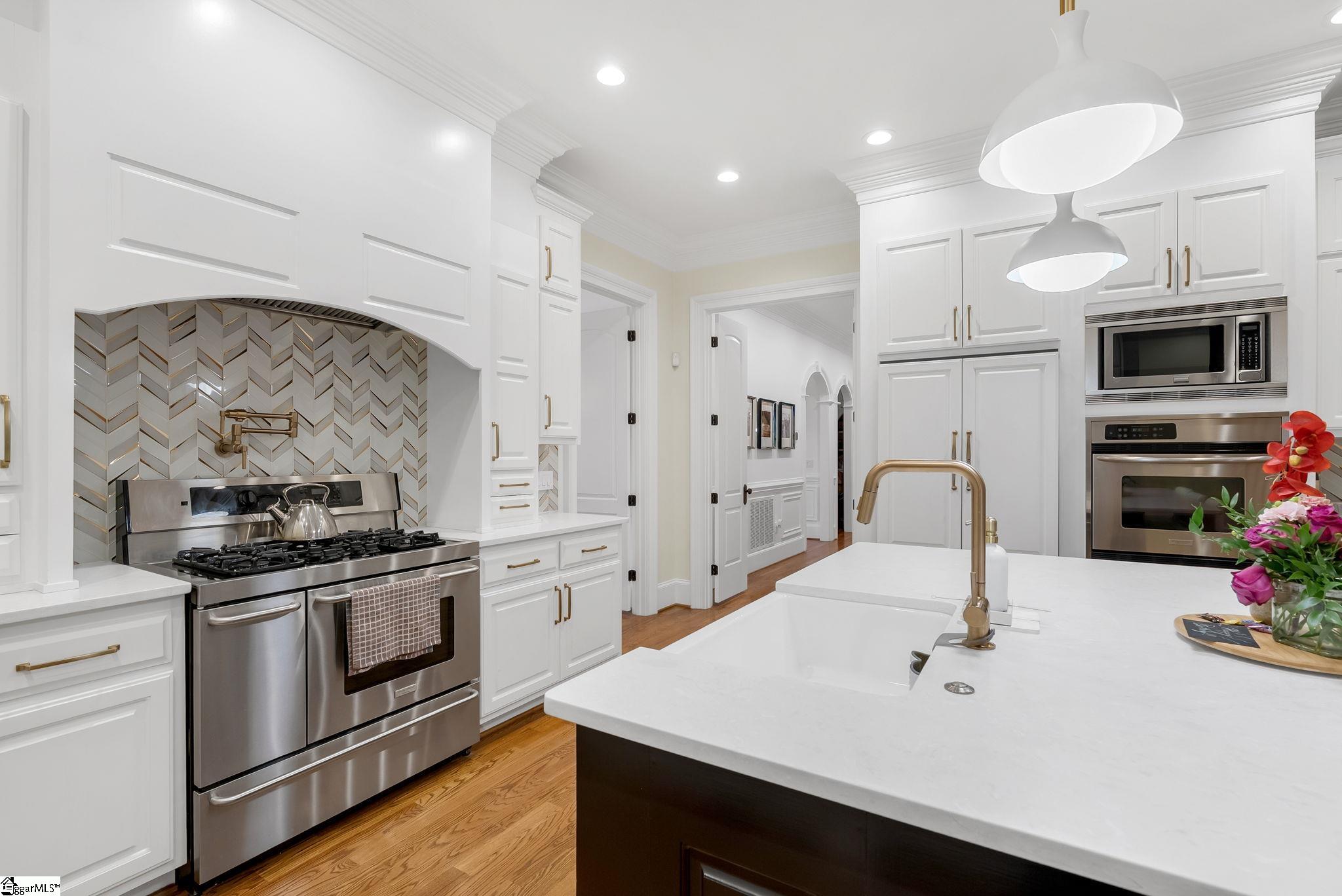 204 Kilgore Circle Simpsonville, SC 29681
