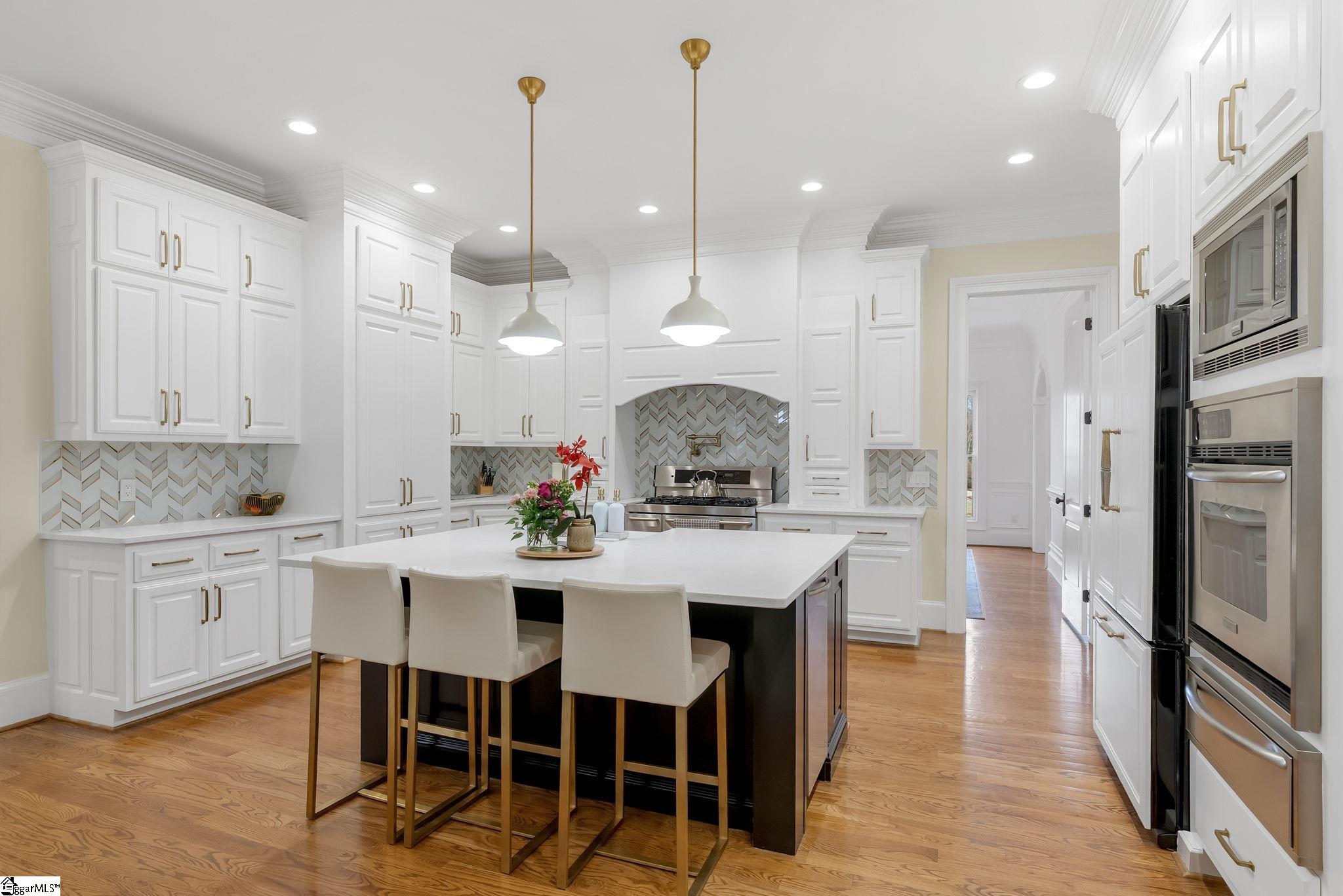 204 Kilgore Circle Simpsonville, SC 29681