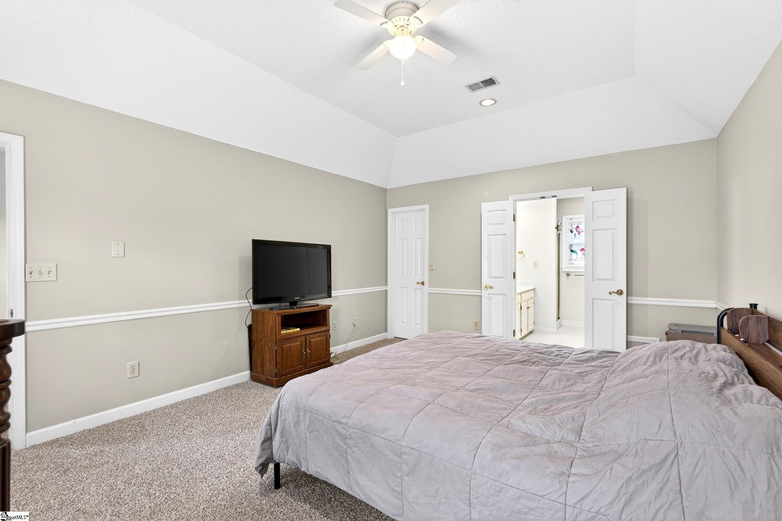 304 Deepwood Drive photo 22
