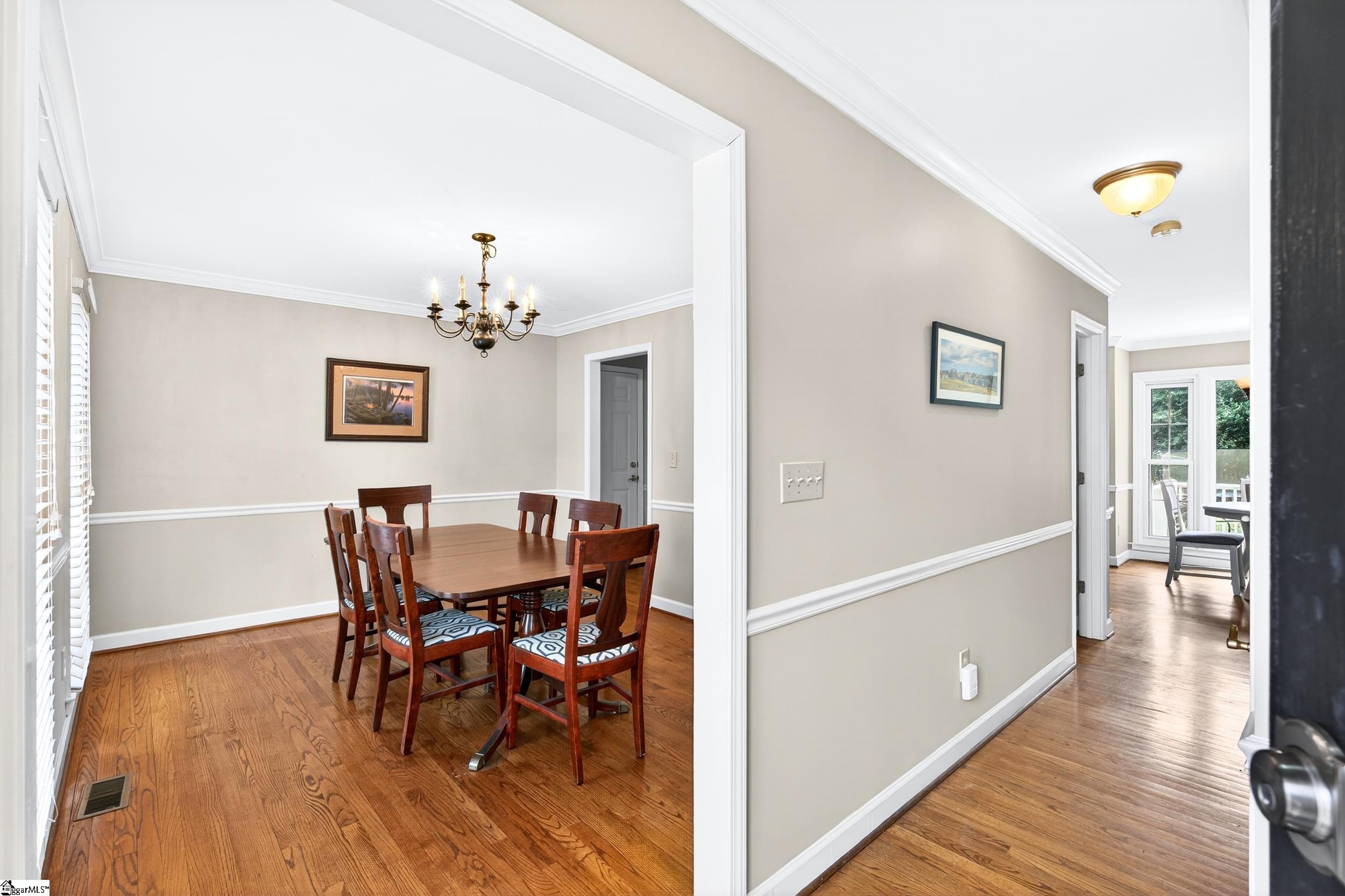 304 Deepwood Drive photo 7