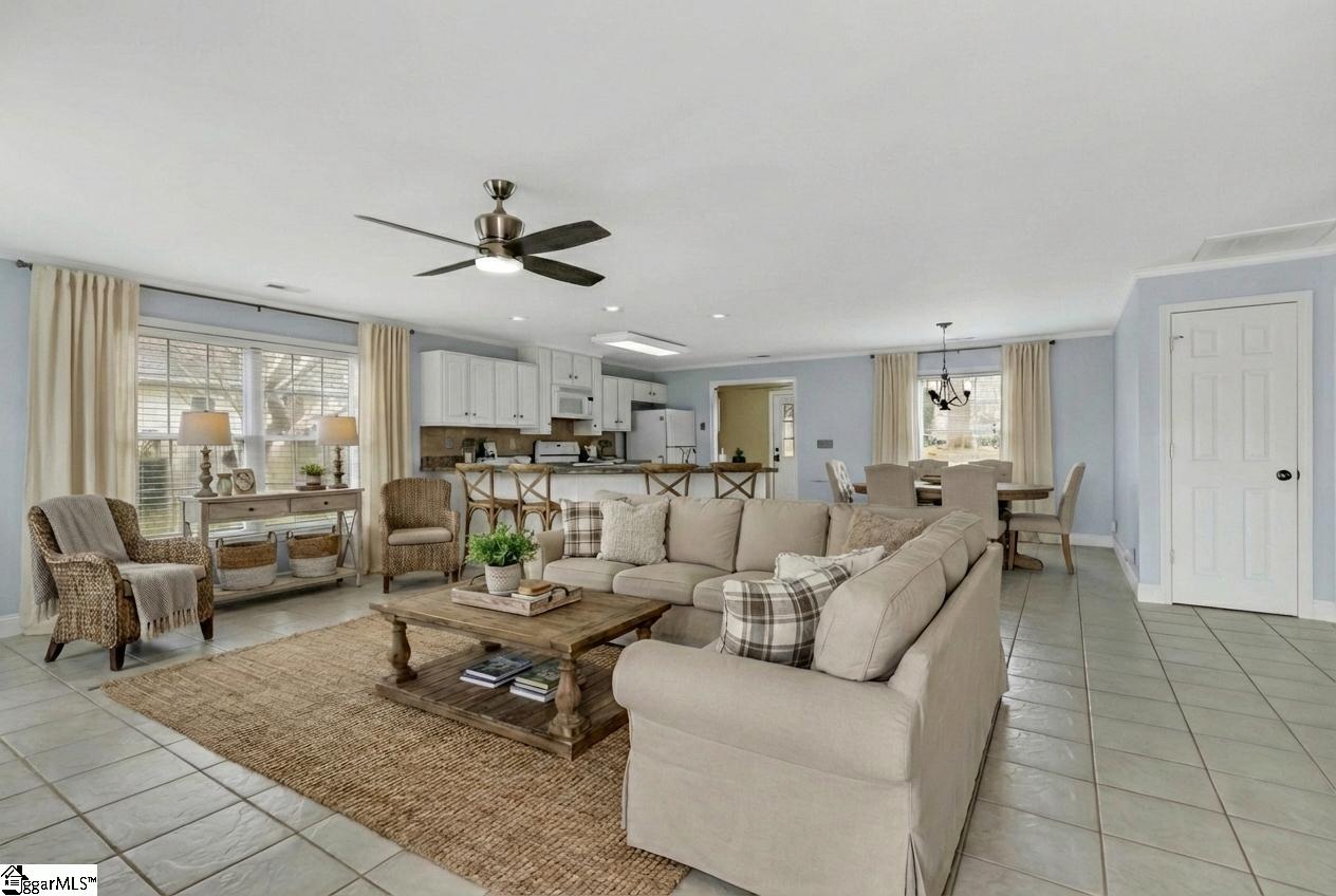 115 Taylors Road, Taylors, SC, 29687