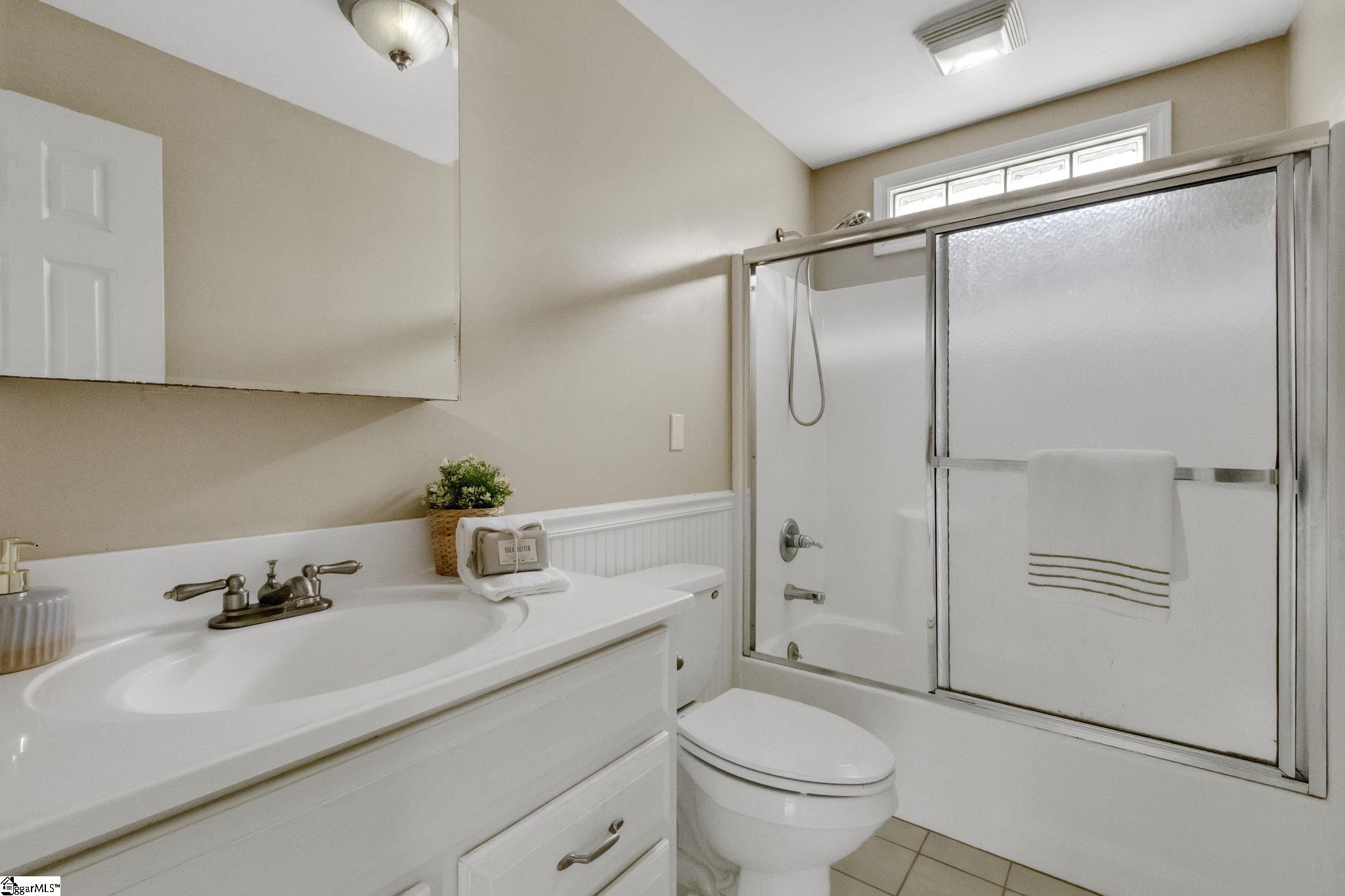 115 Taylors Road, Taylors, SC, 29687