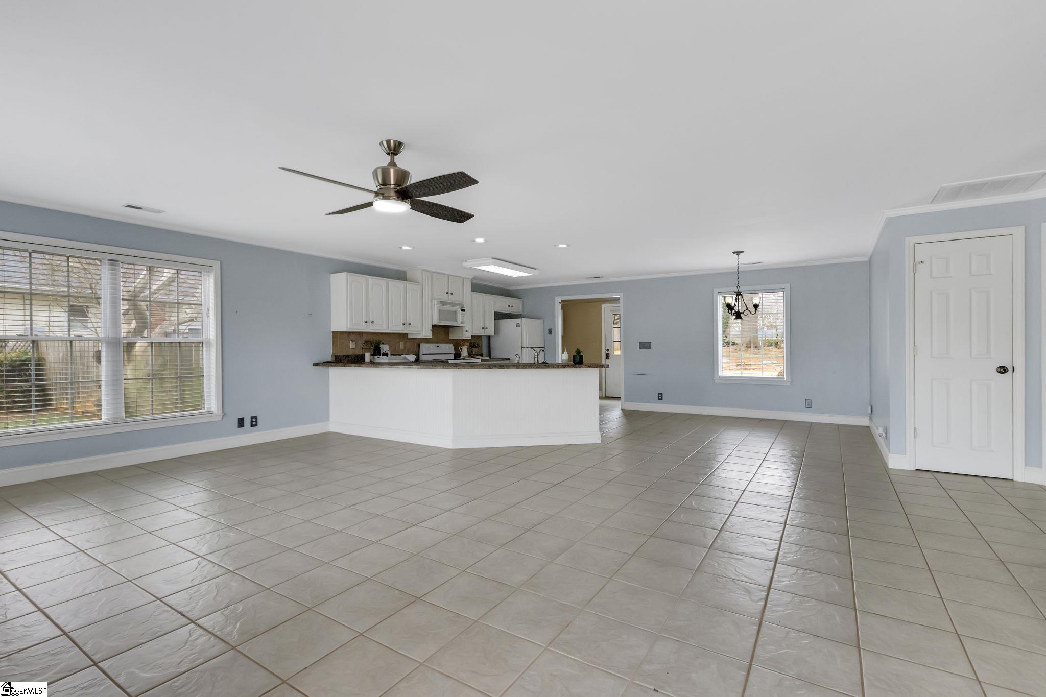 115 Taylors Road, Taylors, SC, 29687