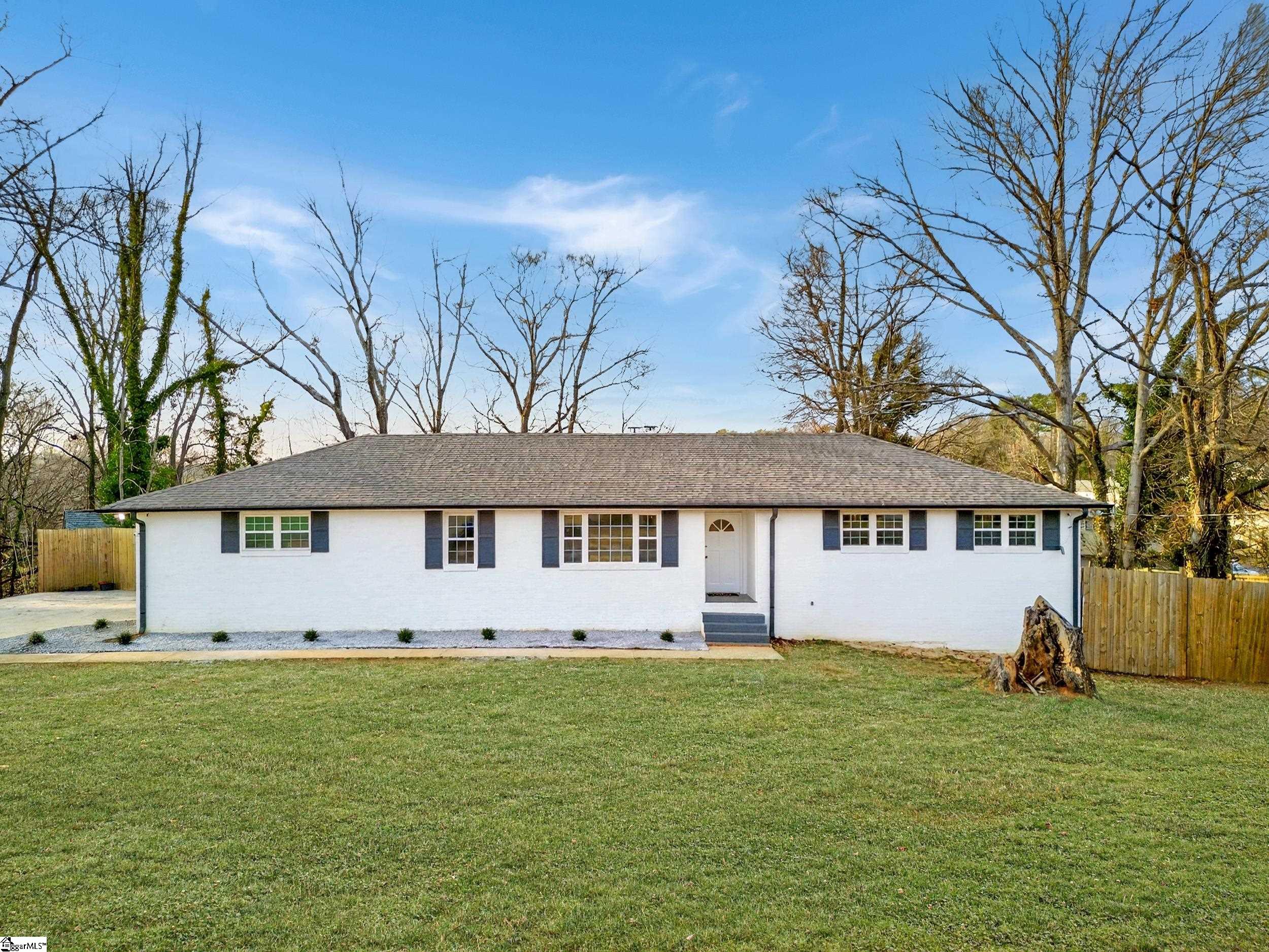 36 Sherman Lane Greenville, SC 29605
