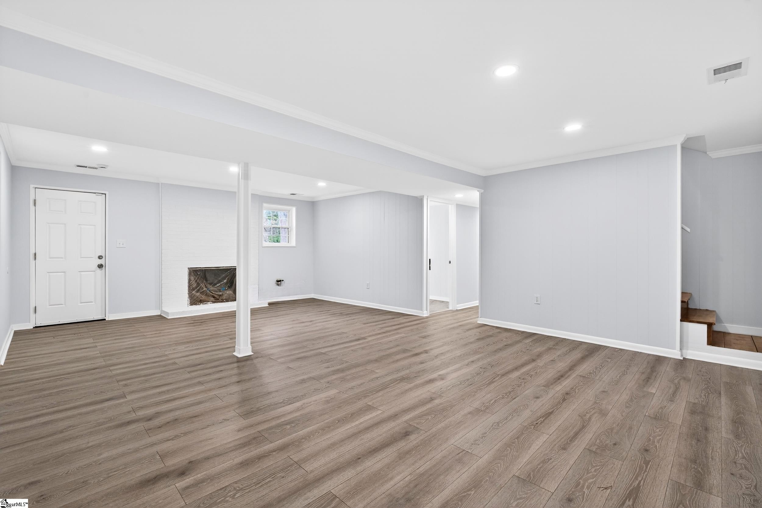 36 Sherman Lane Greenville, SC 29605
