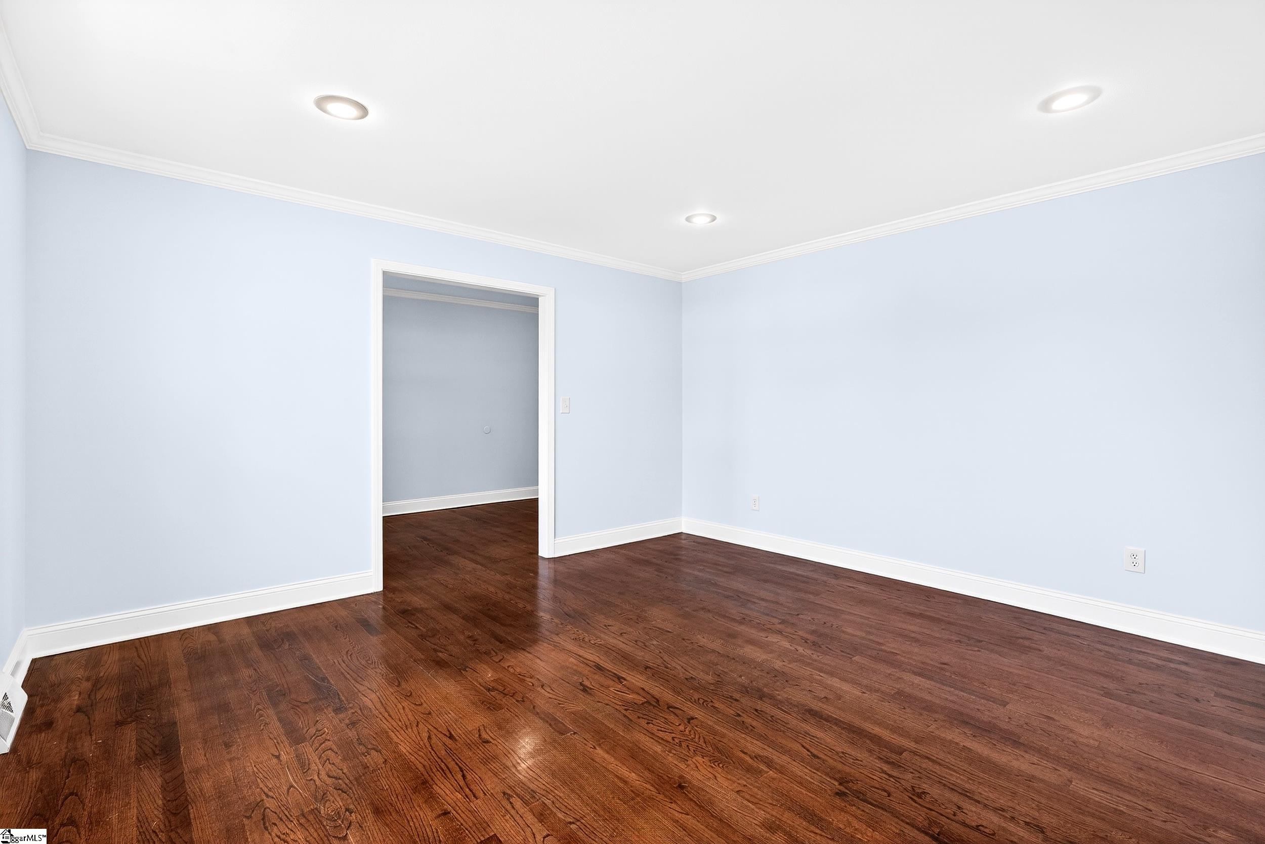 36 Sherman Lane Greenville, SC 29605