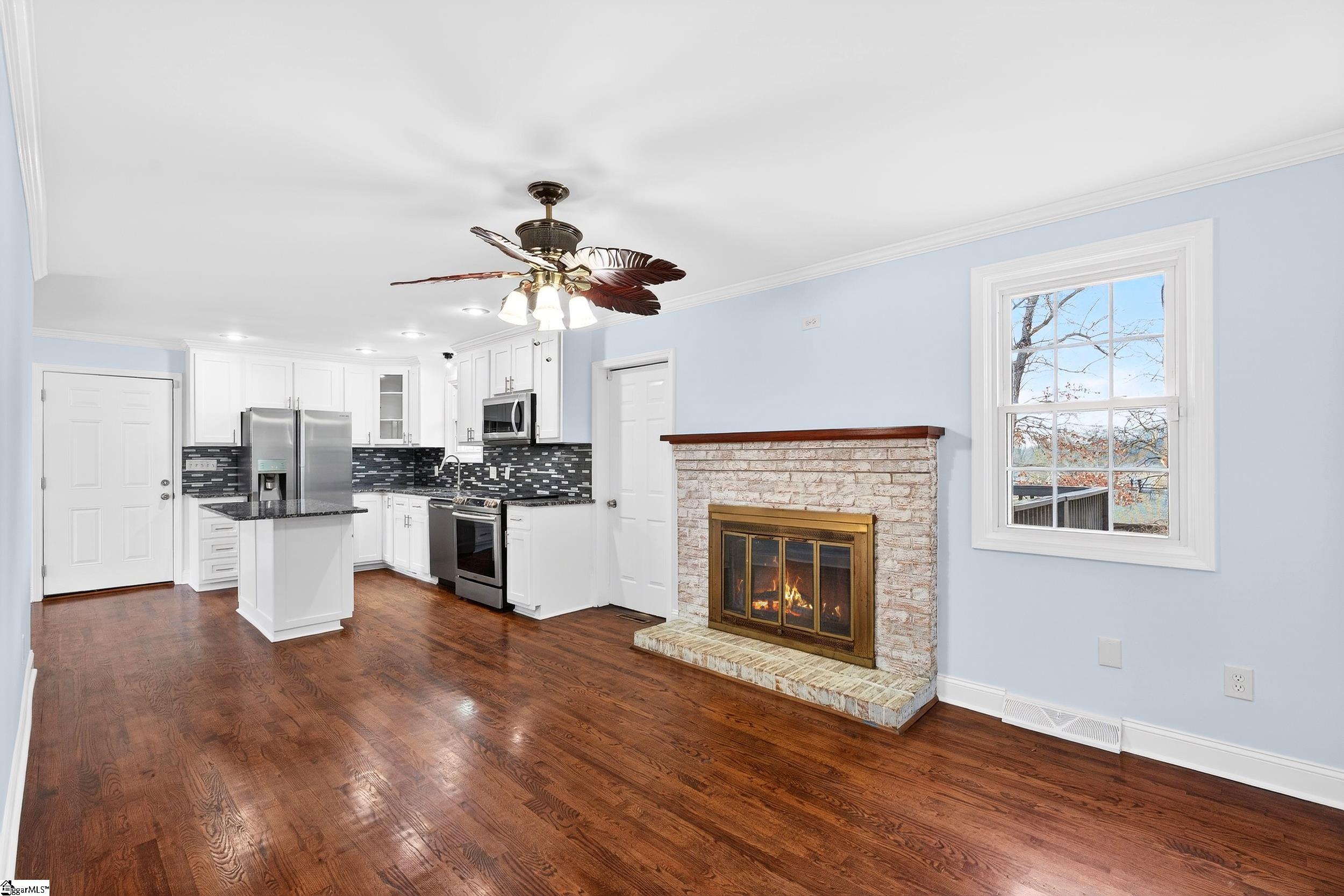 36 Sherman Lane Greenville, SC 29605