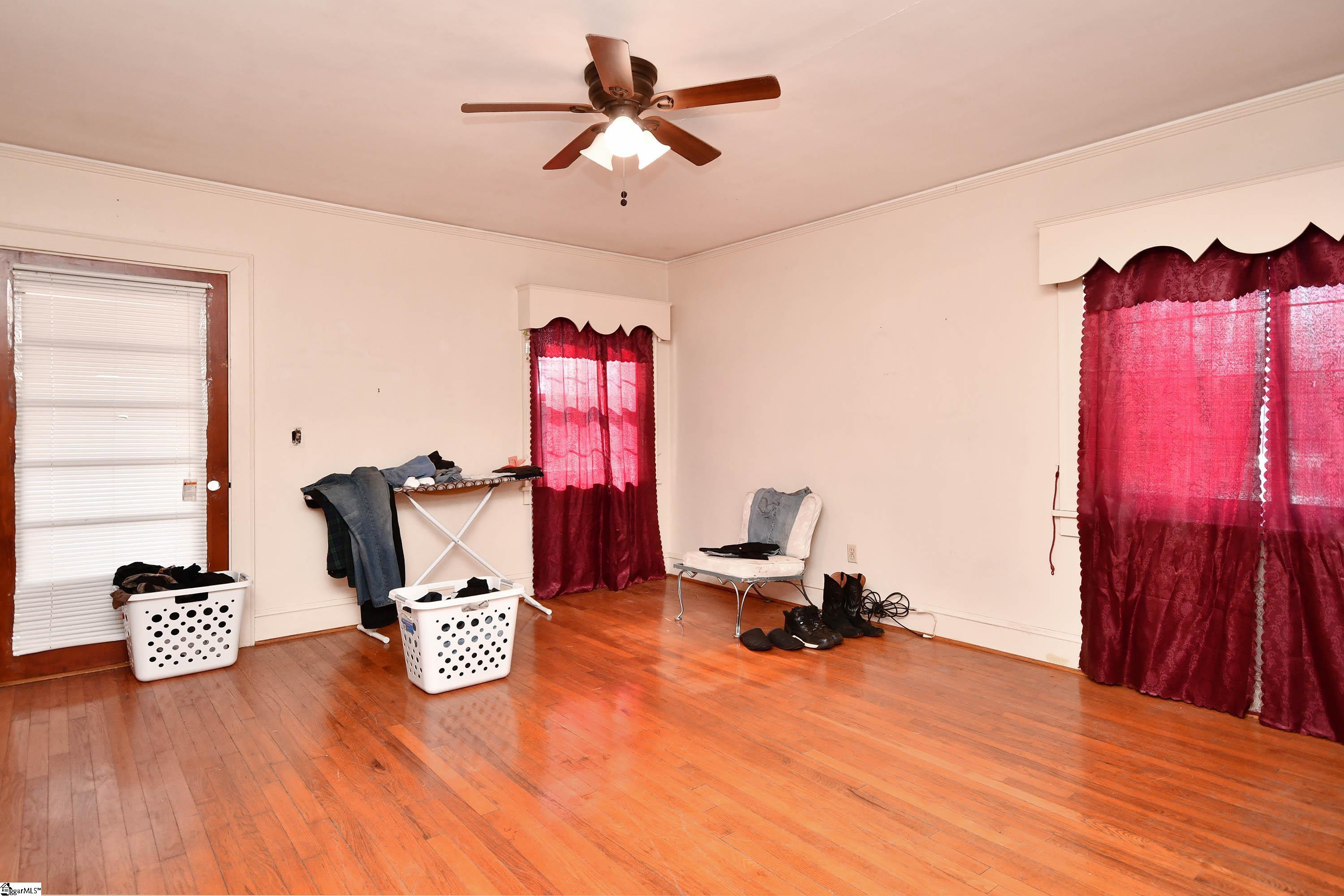 6 Beatrice Street Greenville, SC 29611