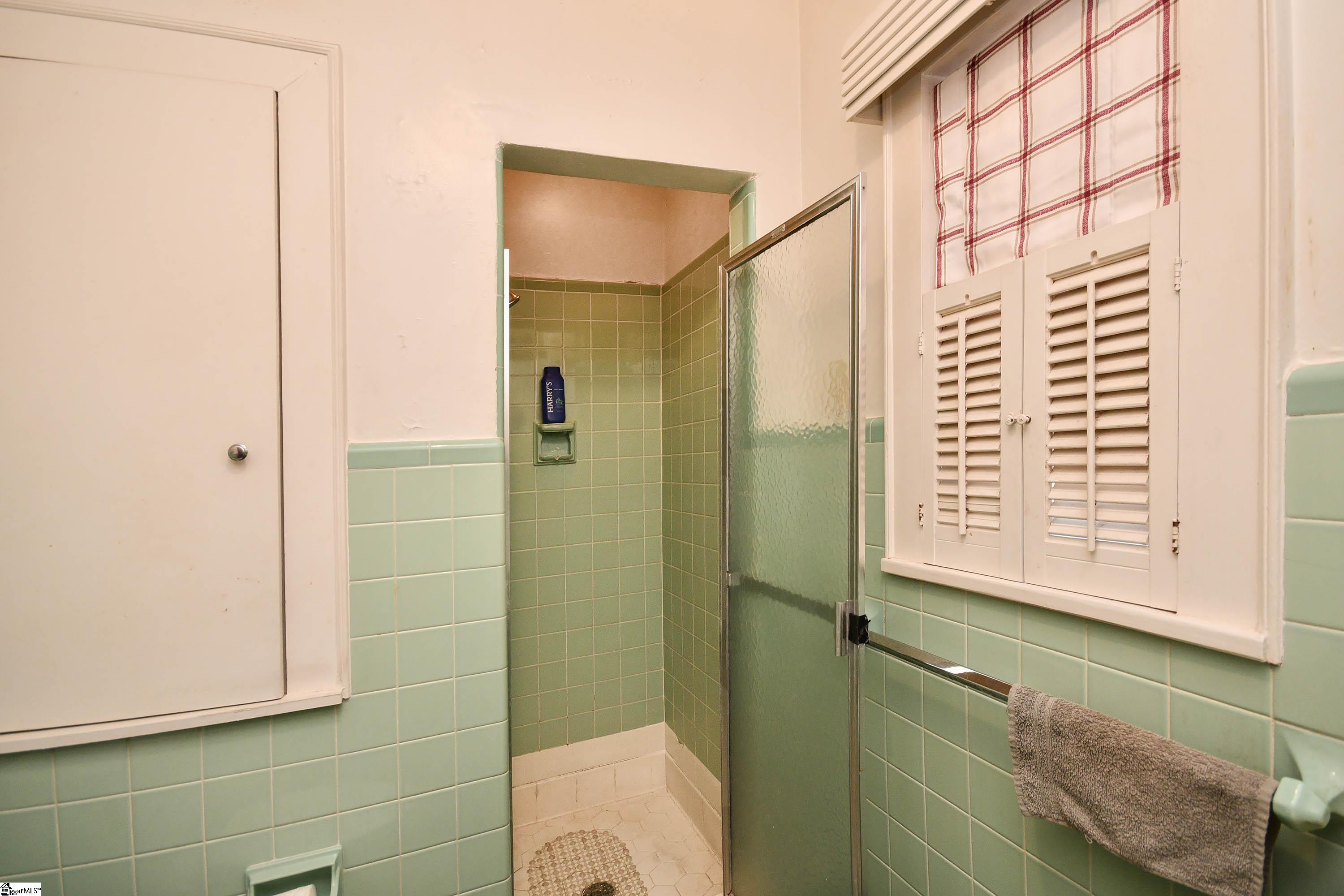 6 Beatrice Street Greenville, SC 29611