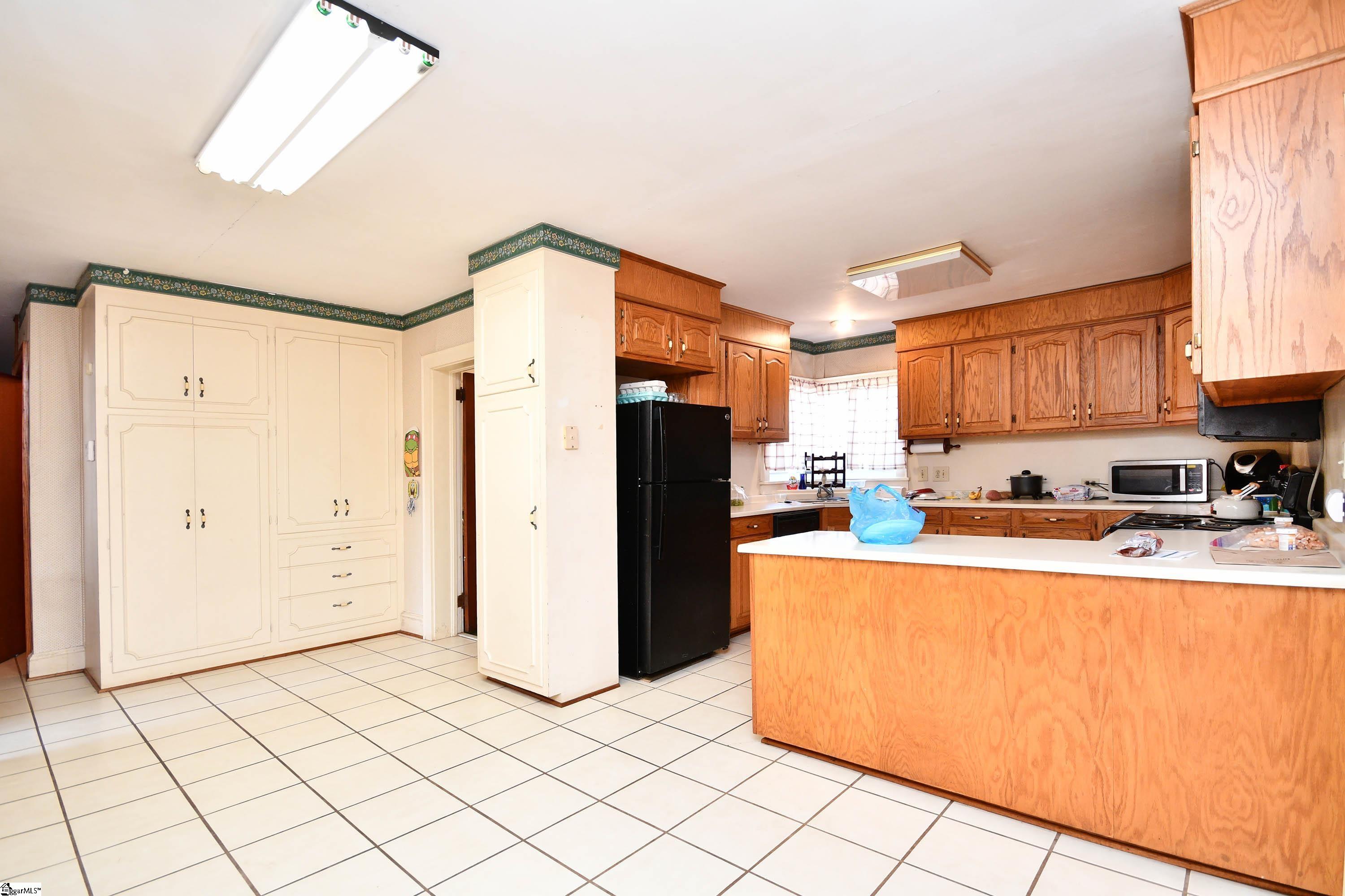 6 Beatrice Street Greenville, SC 29611