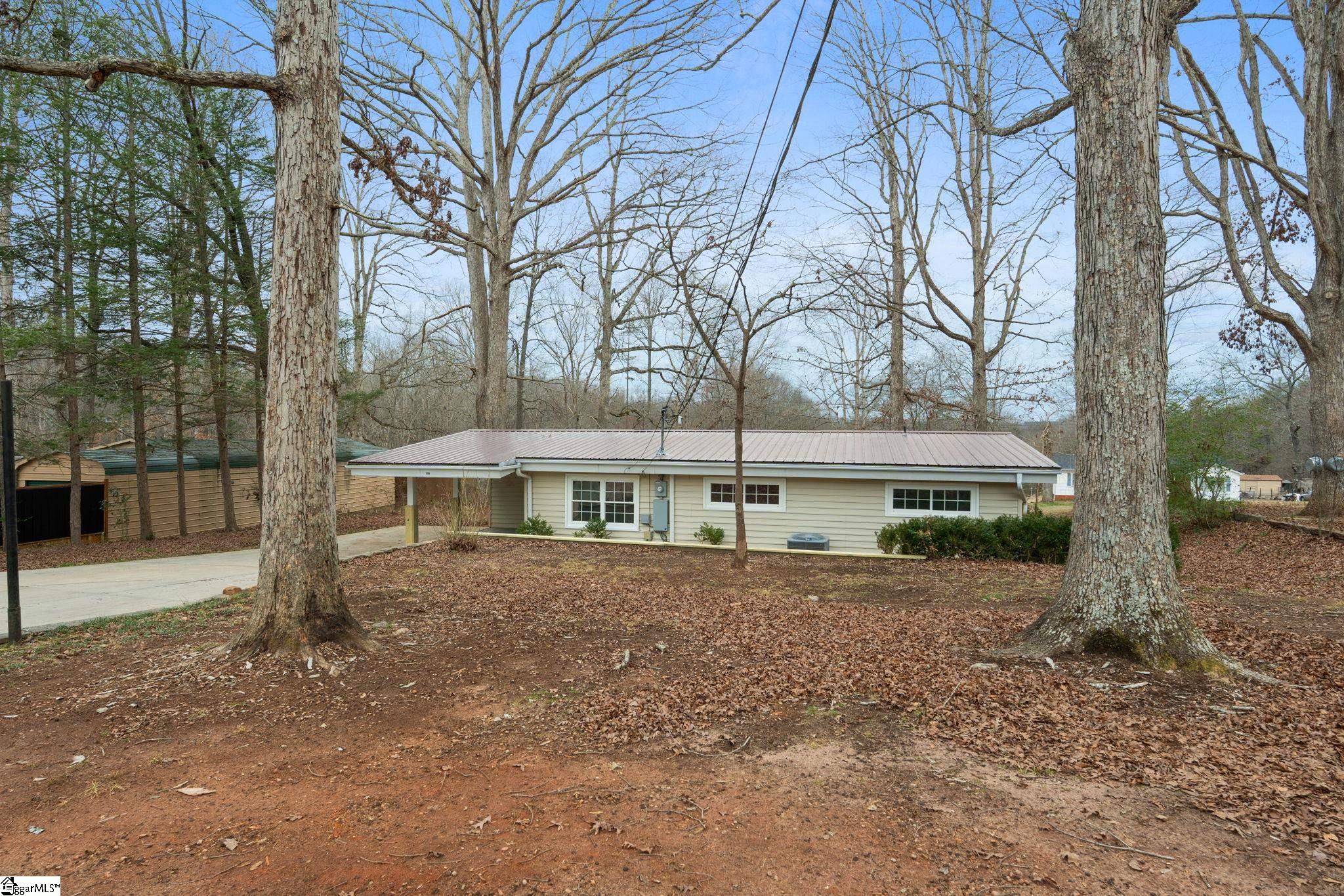 407 Dogwood Lane Extension Travelers Rest, SC 29690