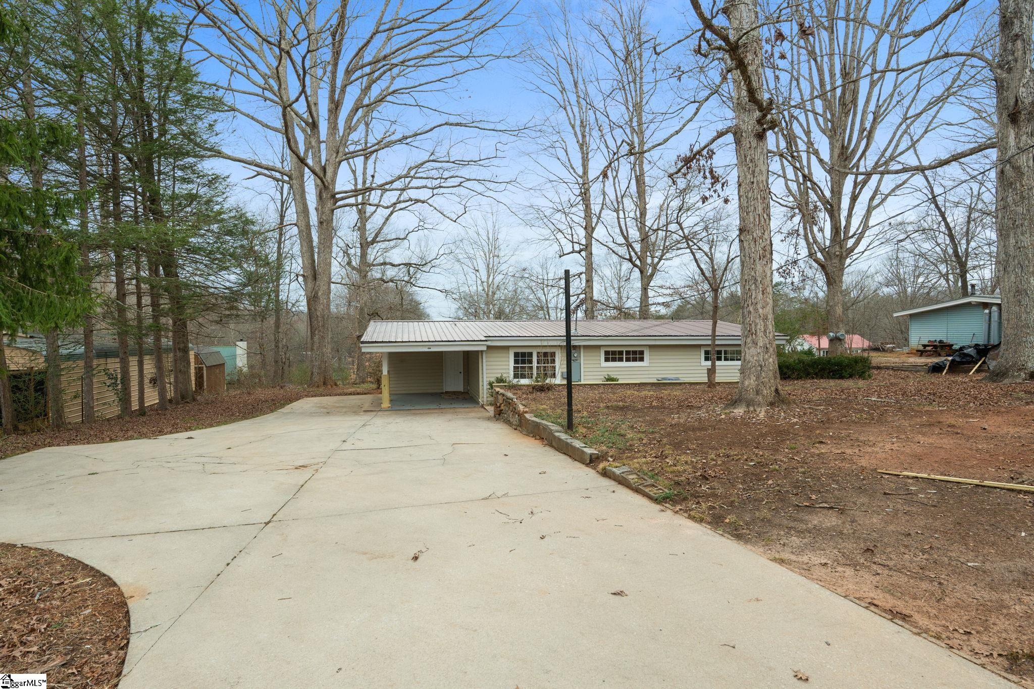 407 Dogwood Lane Extension Travelers Rest, SC 29690