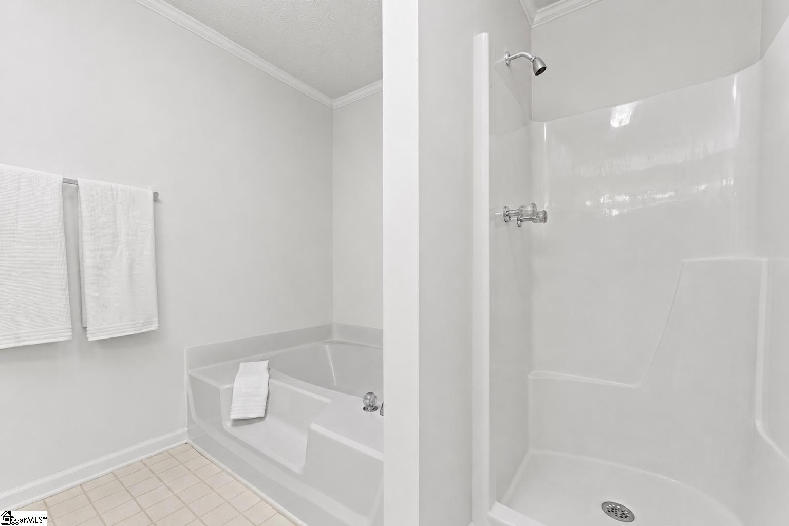 40 Wood Pointe Drive UNIT Unit #25 Greenville, SC 29615