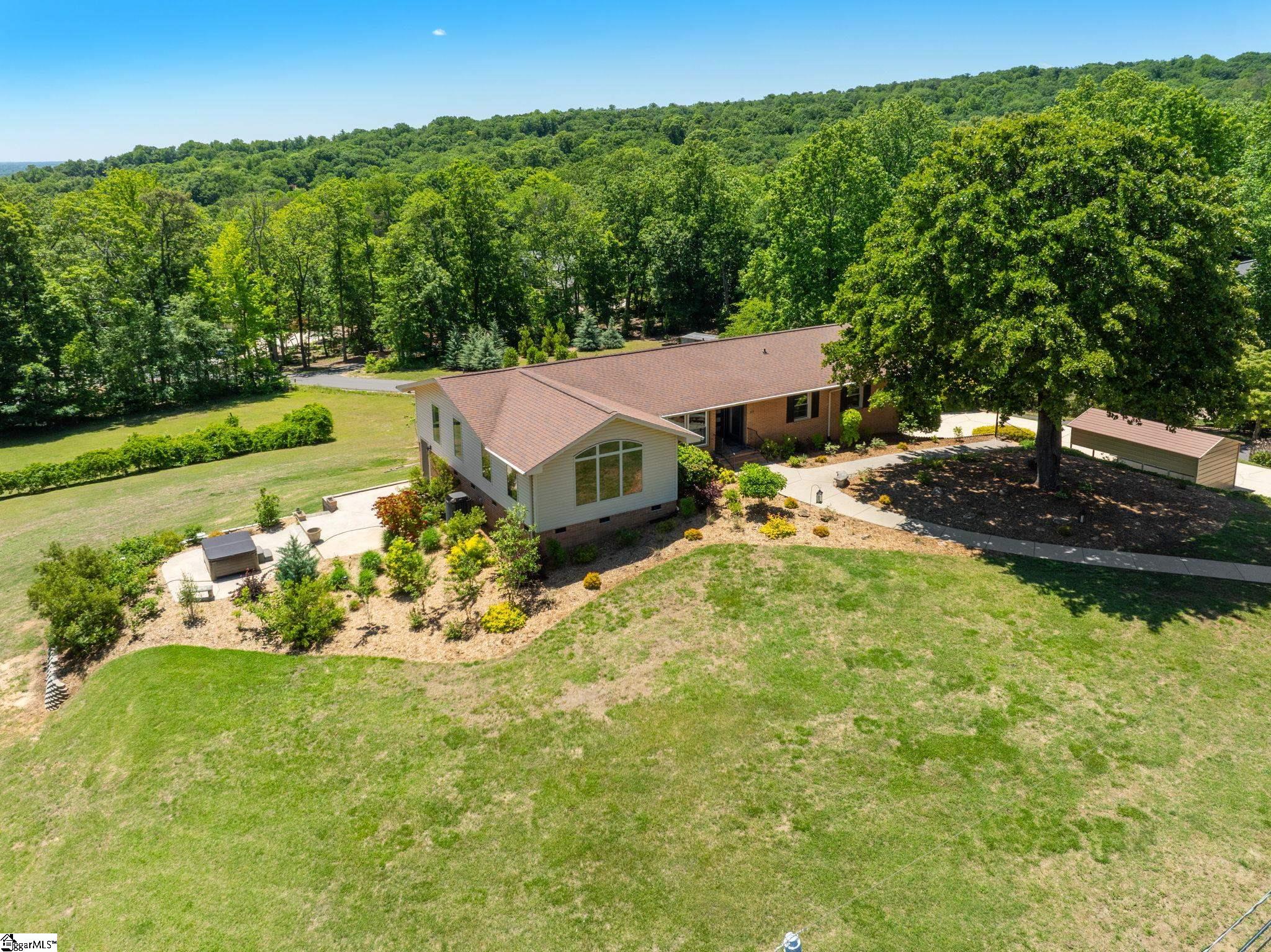 219 Fairview Drive Greenville, SC 29609