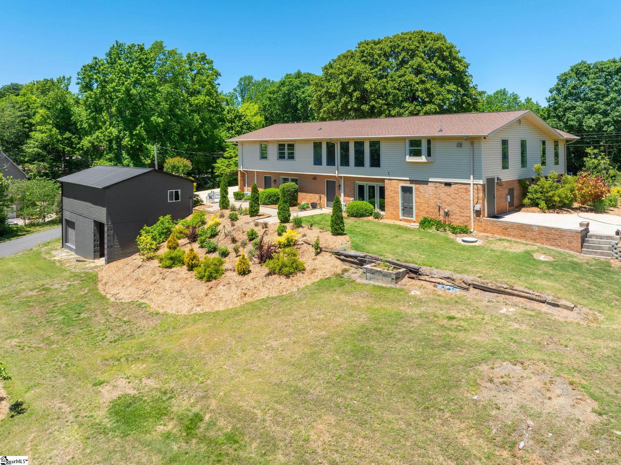 219 Fairview Drive Greenville, SC 29609
