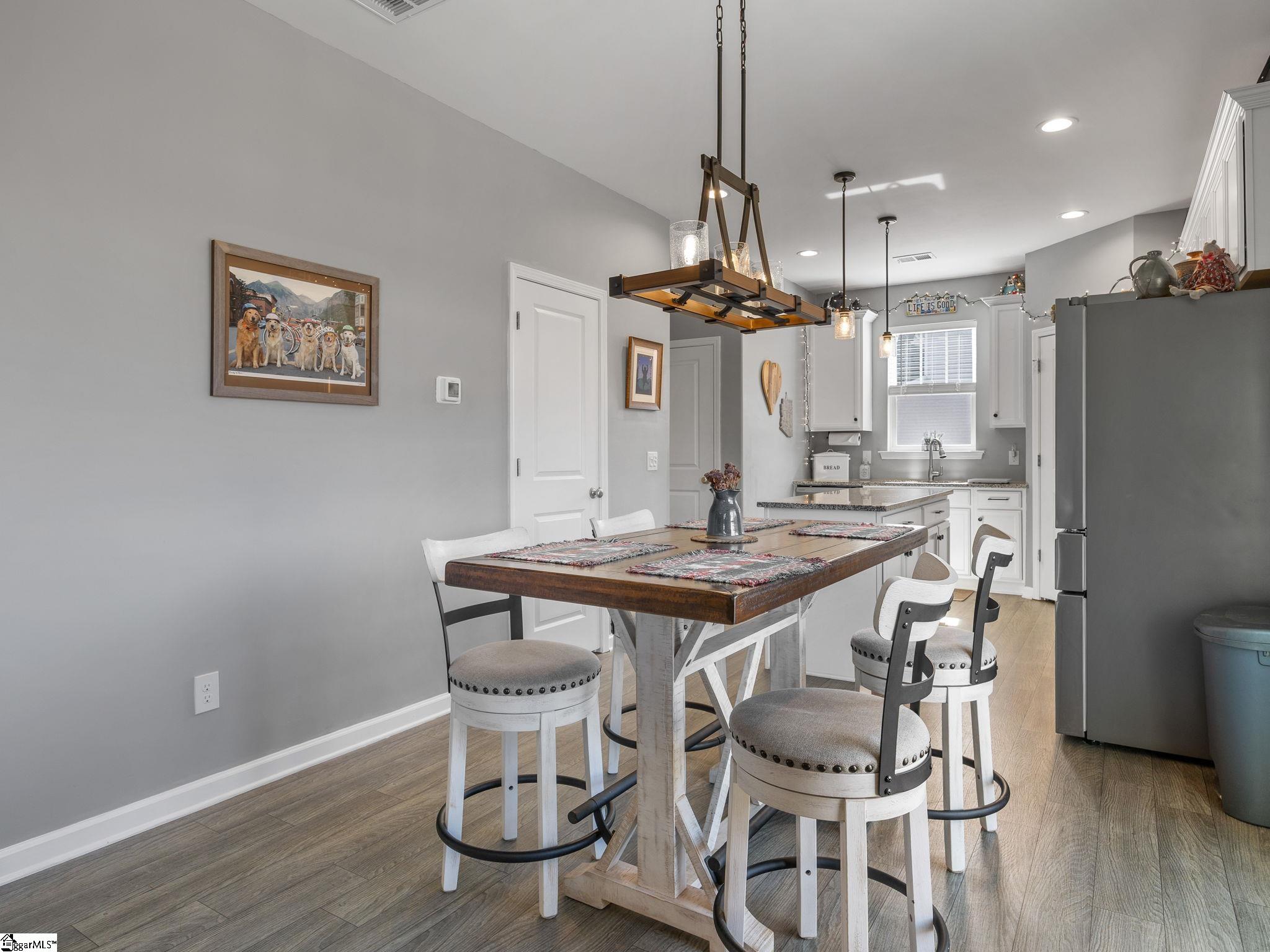 610 Circinae Road photo 17