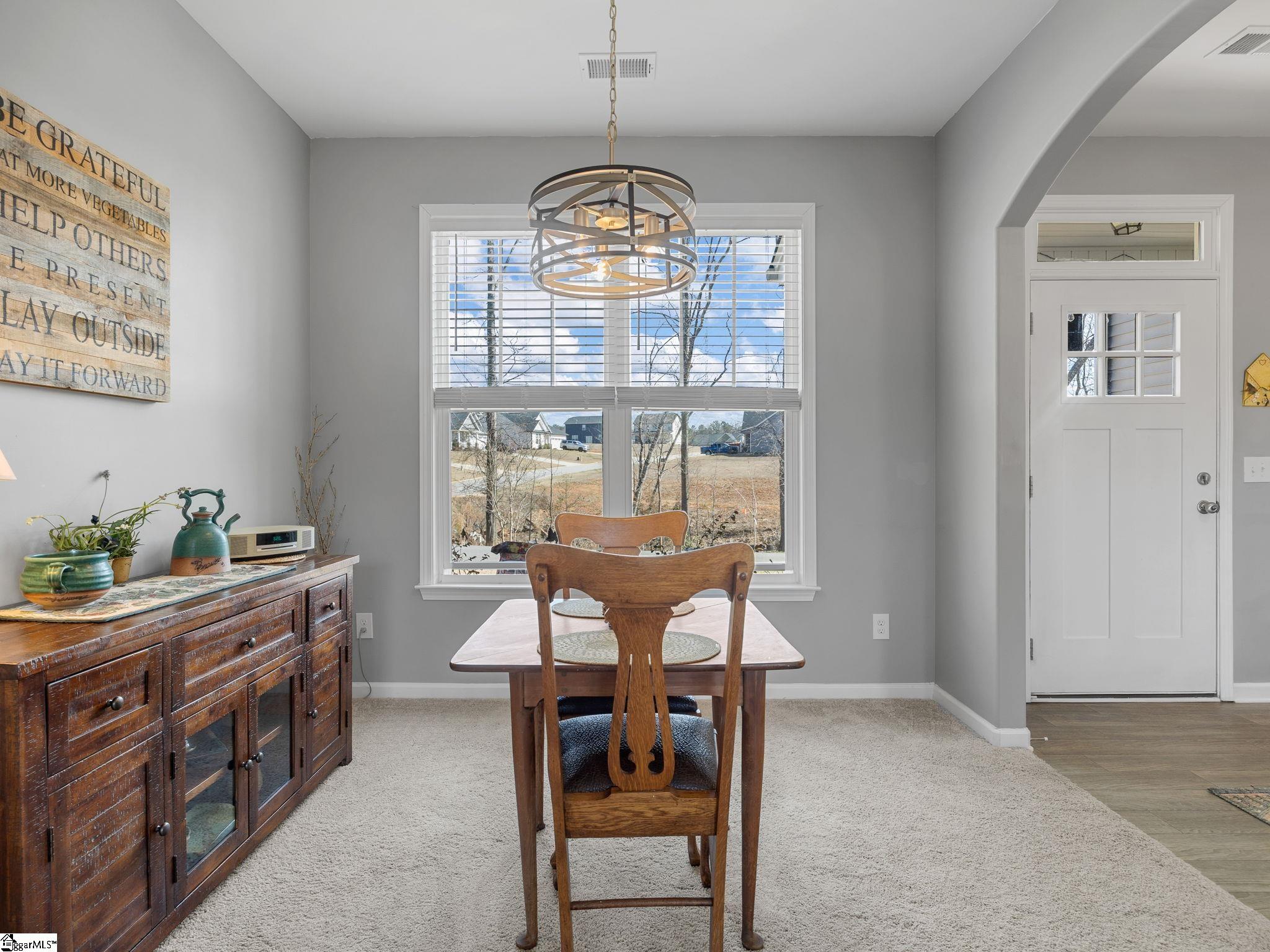 610 Circinae Road photo 25