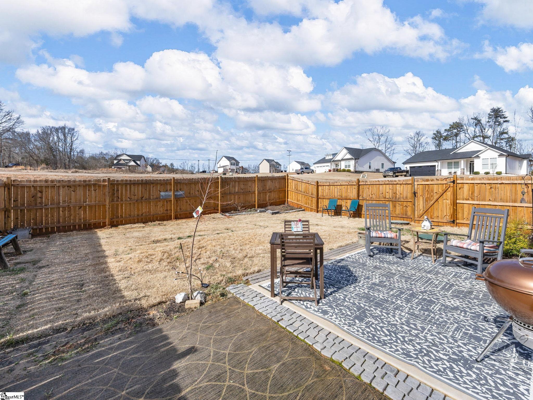 610 Circinae Road photo 42