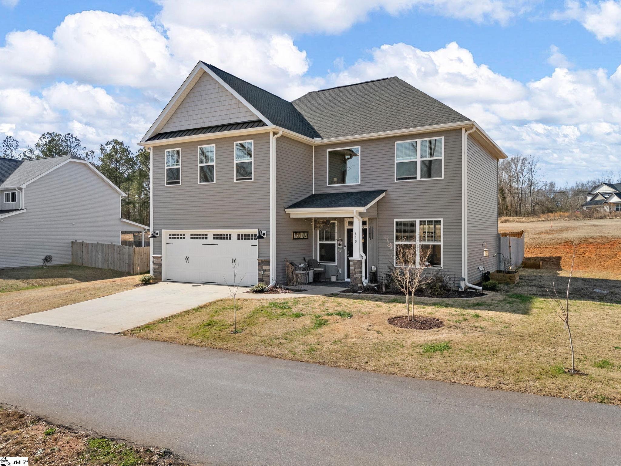 610 Circinae Road photo 6