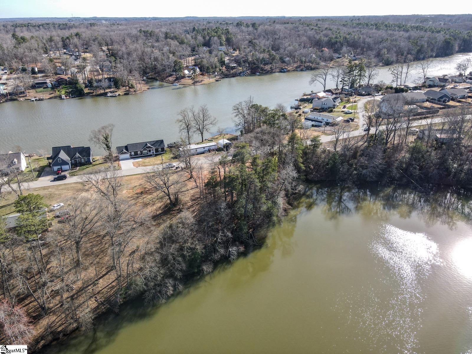 436/438 Berry Shoals Road photo 4