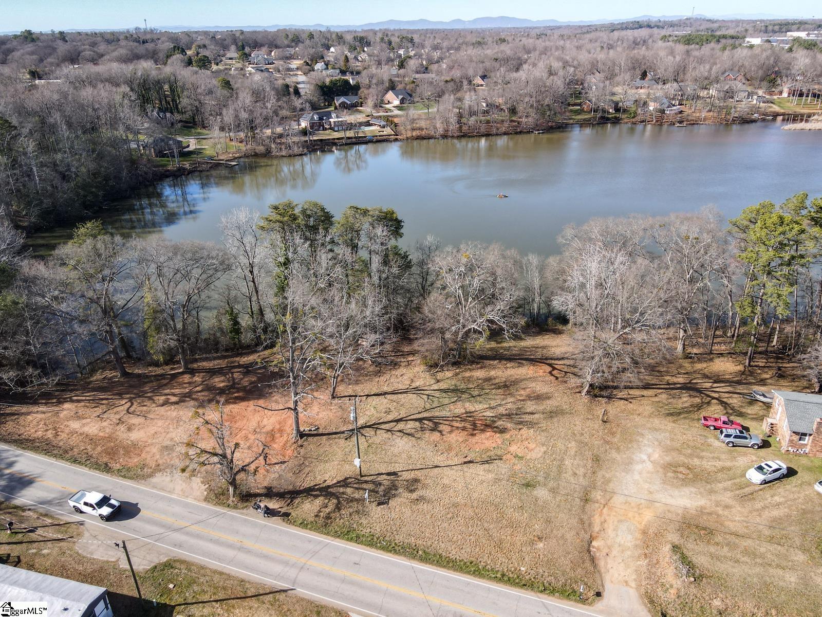 436/438 Berry Shoals Road photo 6