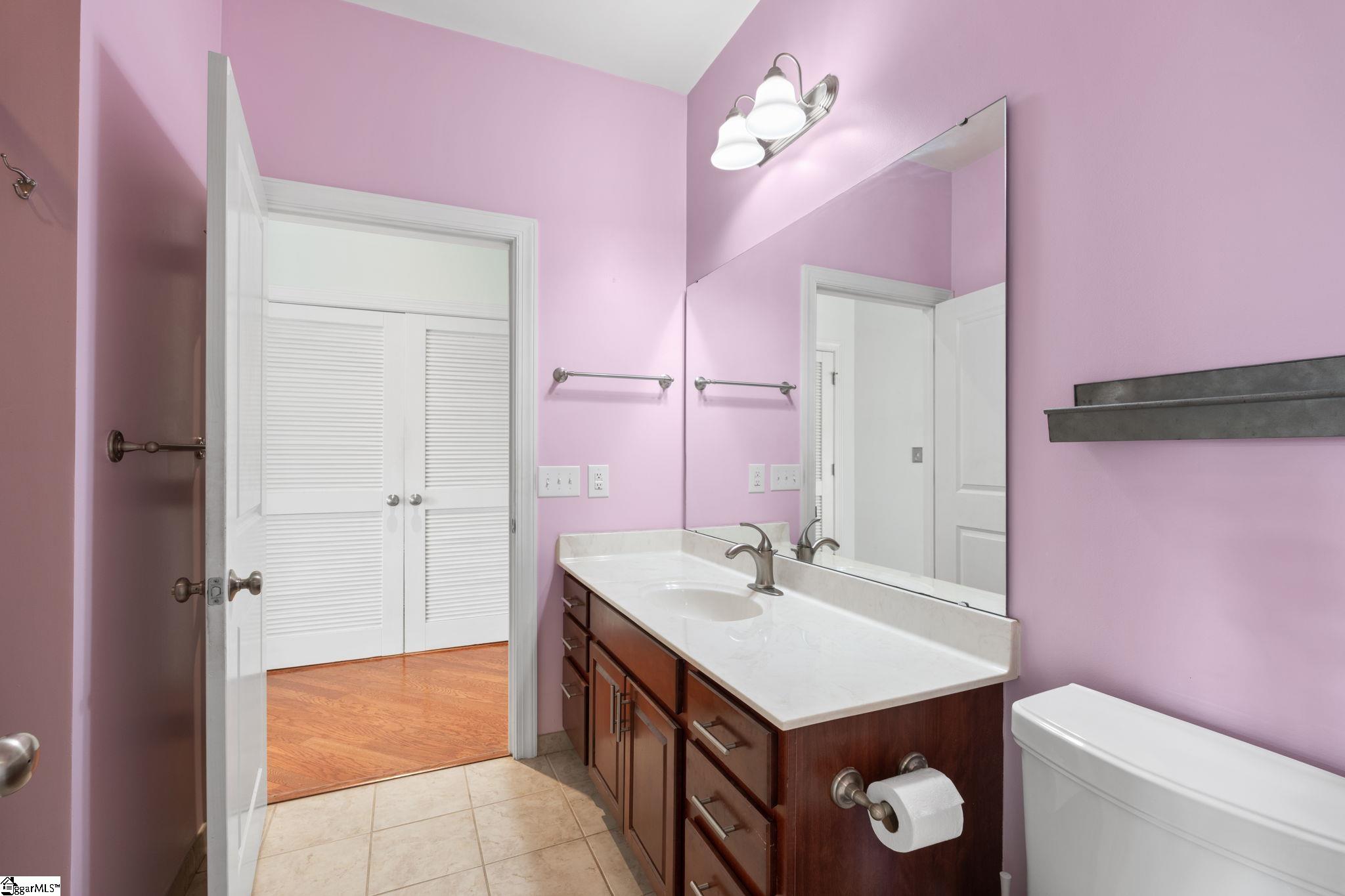 155 E Broad Street UNIT #412 Spartanburg, SC 29306