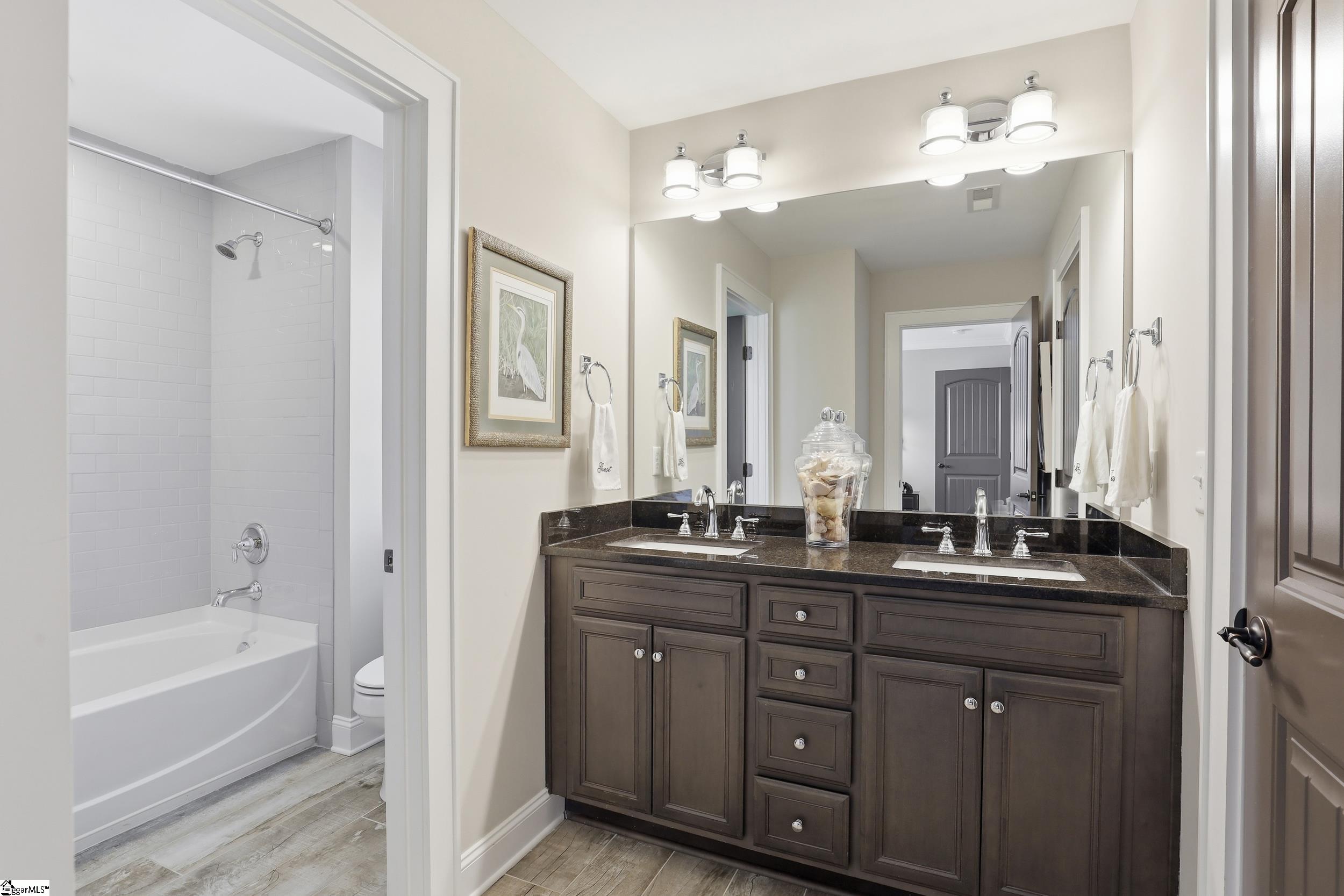 218 Cammer Avenue Greenville, SC 29605