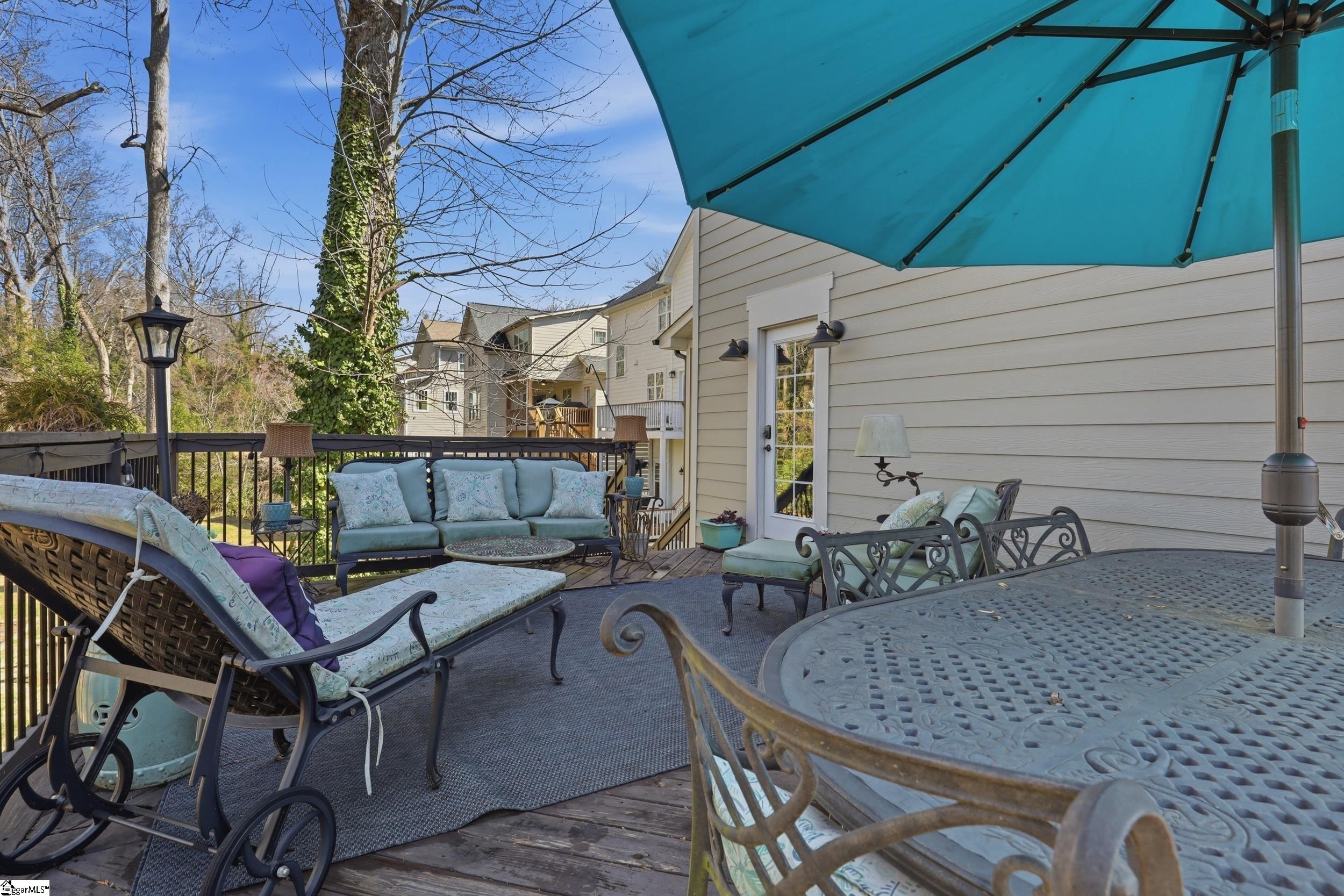 218 Cammer Avenue Greenville, SC 29605