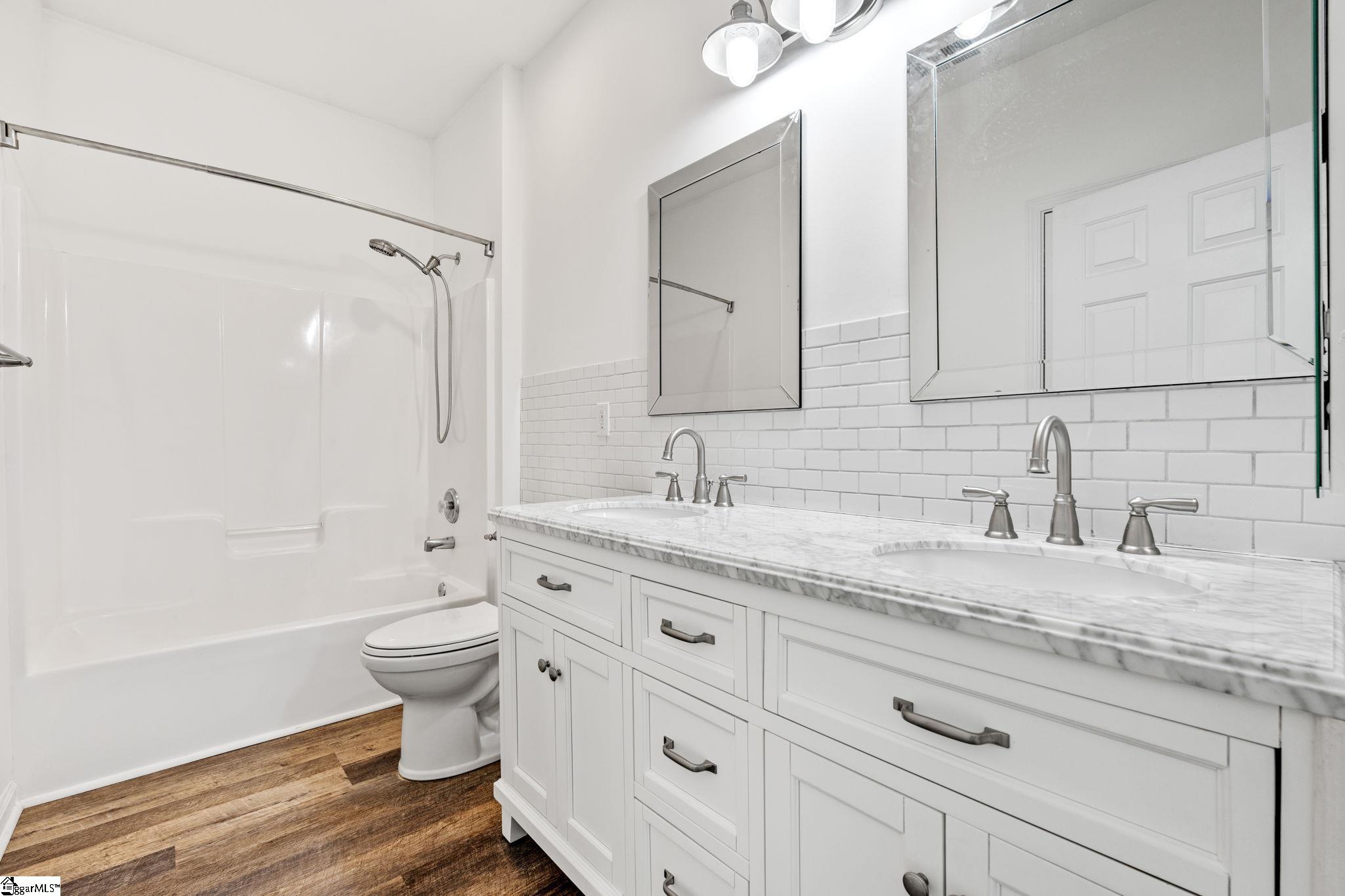 109 Guilford Drive Easley, SC 29642