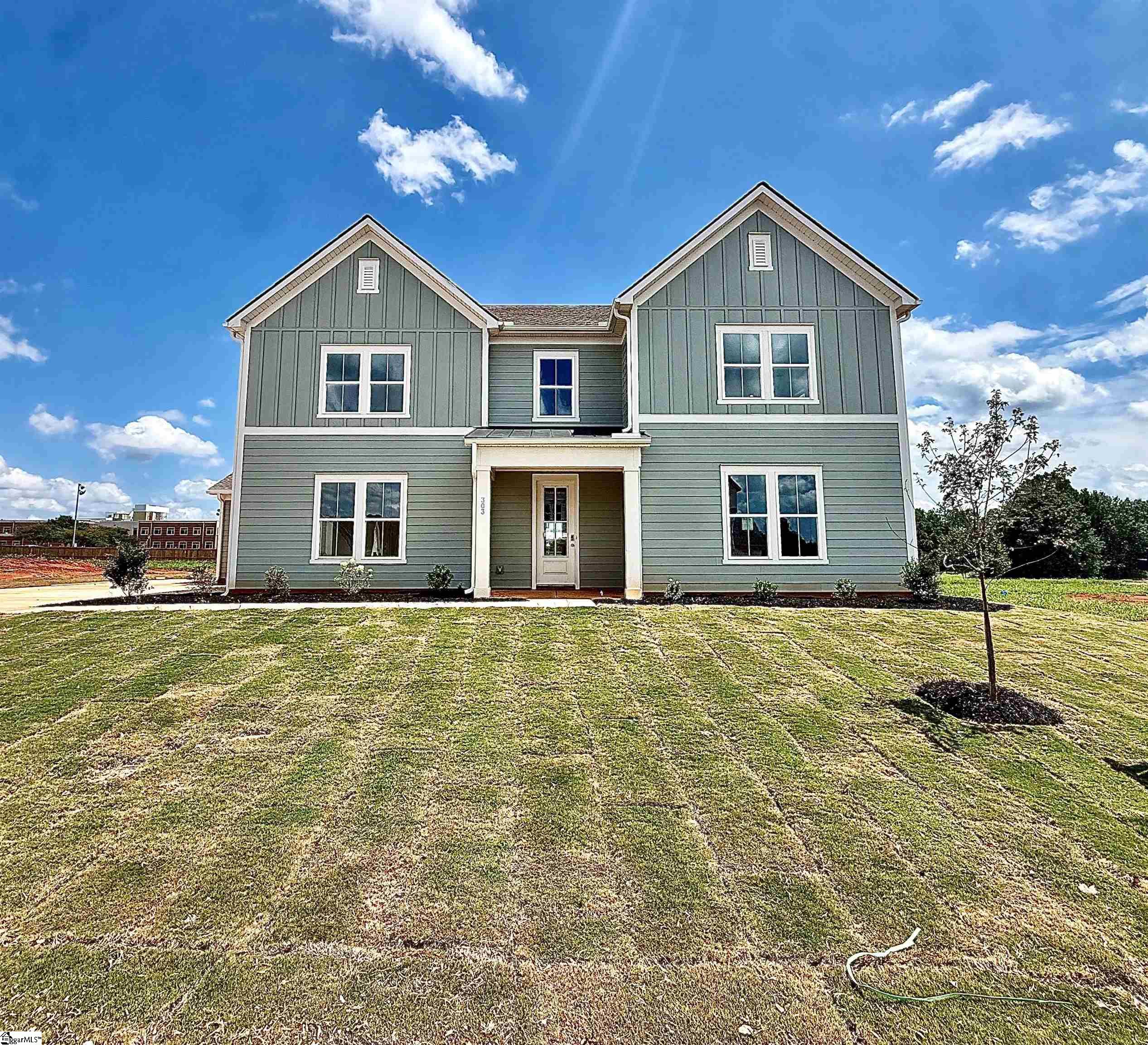 1st image of 303 Dumain Ct, Piedmont, SC 29673 | MLS# 1582872