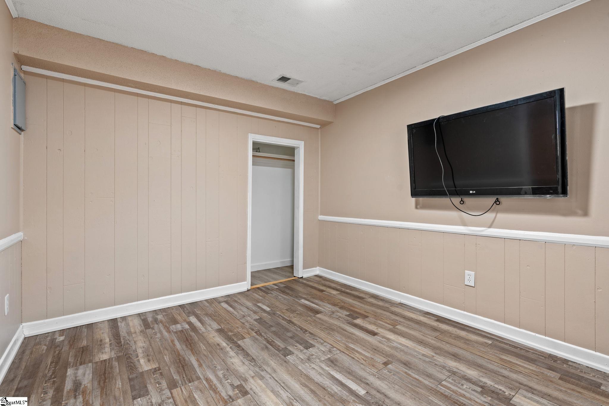 471 Chapel Road photo 17