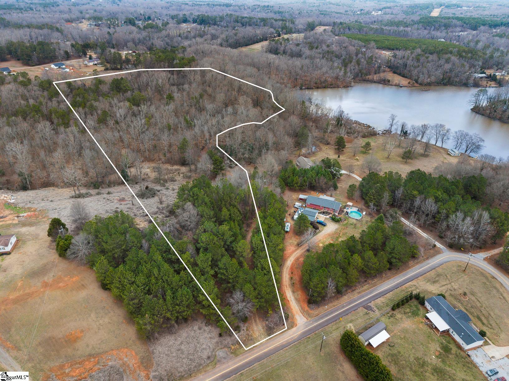 351 McFalls Circle Anderson, SC 29621