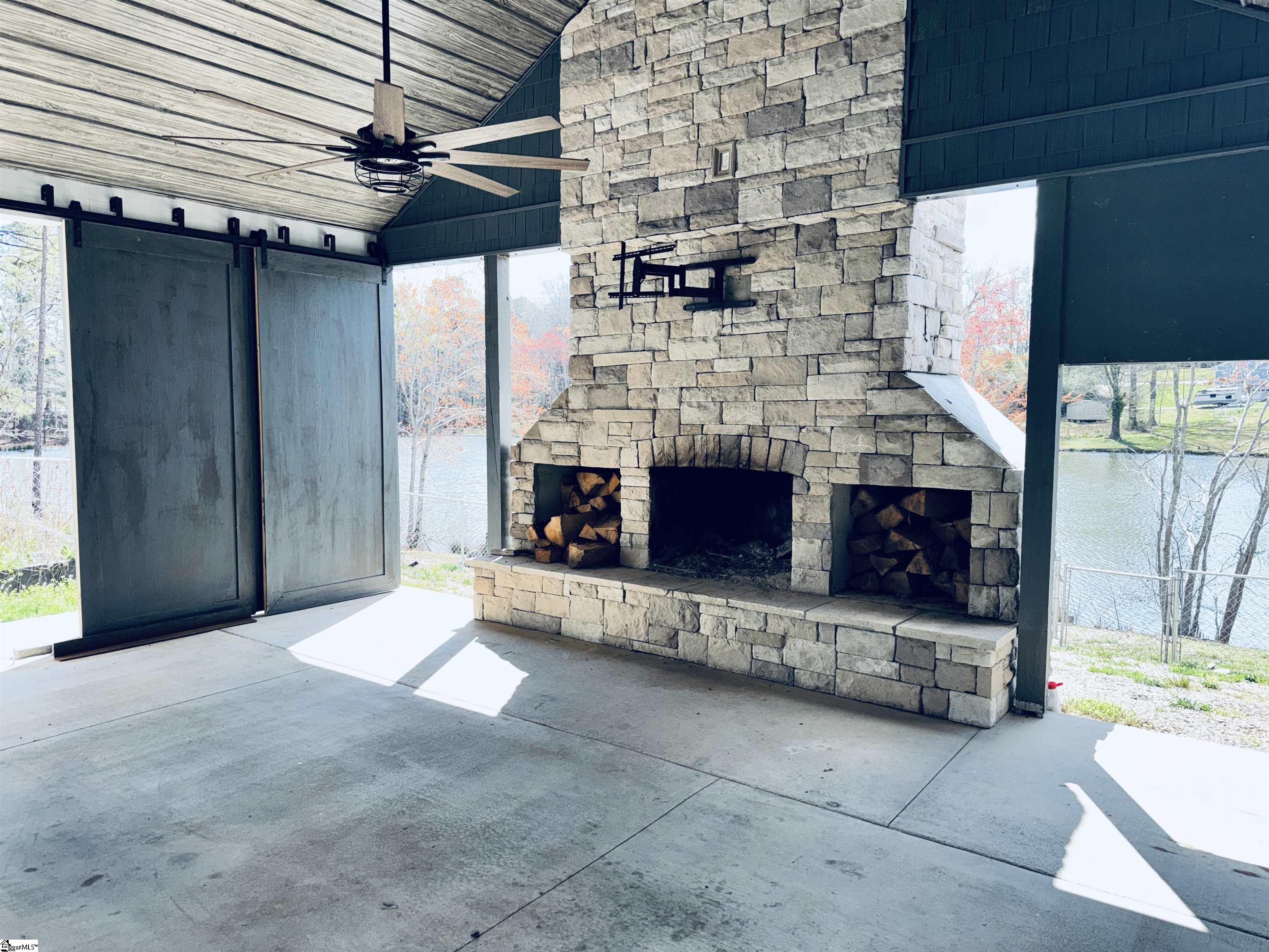 134 Carlton Street Greenwood, SC 29649