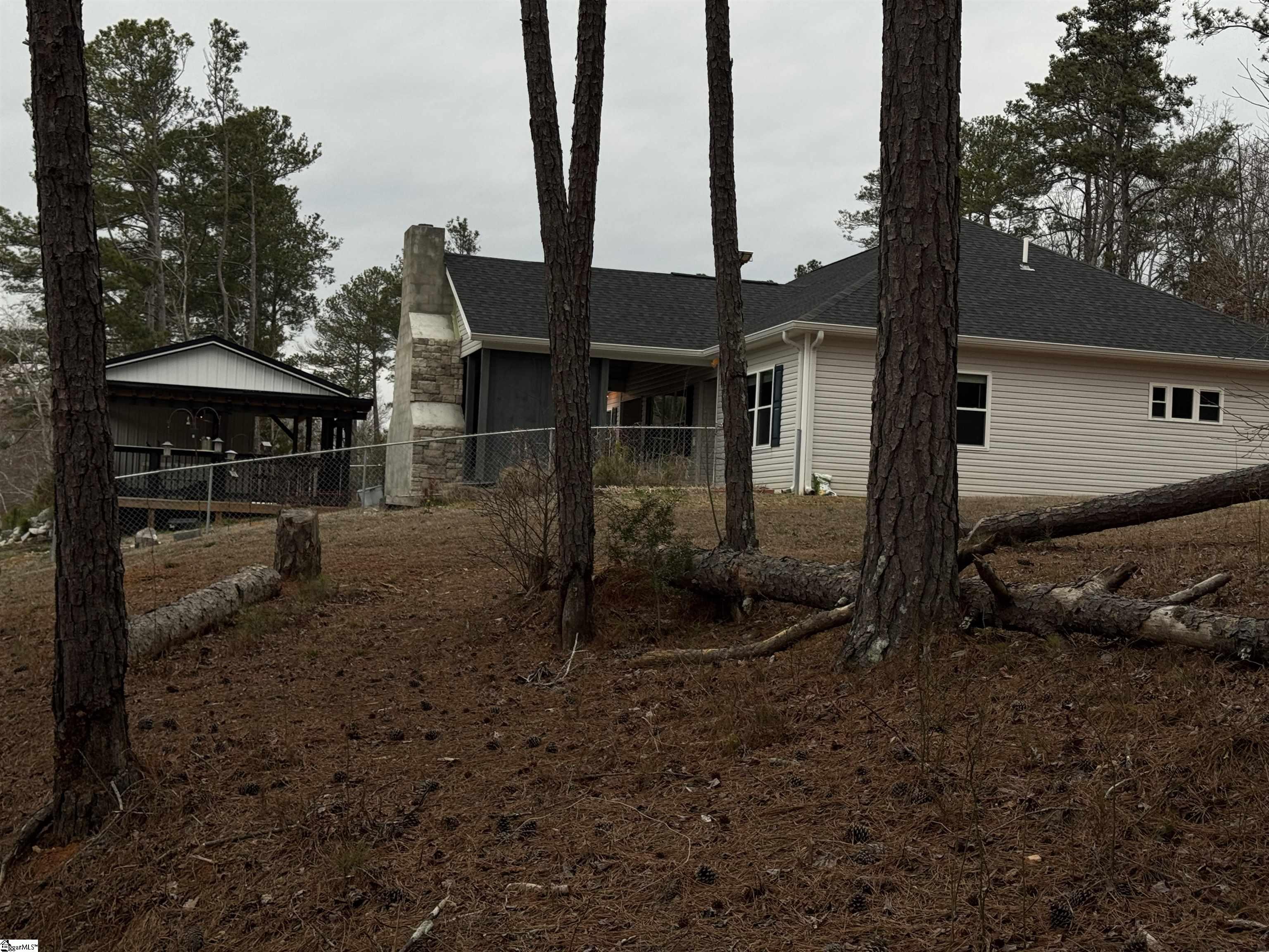 134 Carlton Street Greenwood, SC 29649