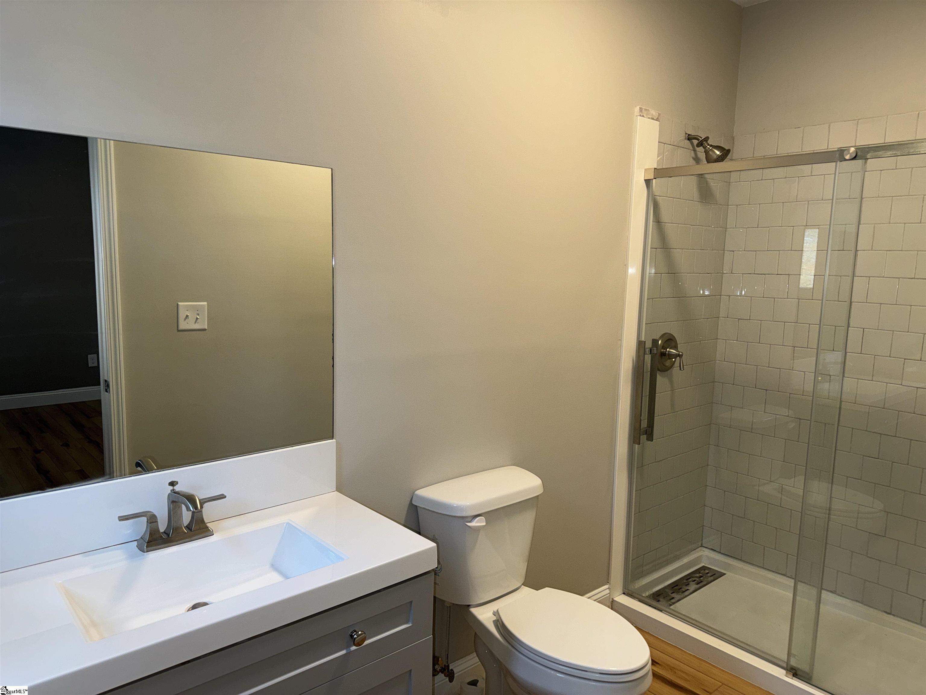 134 Carlton Street Greenwood, SC 29649