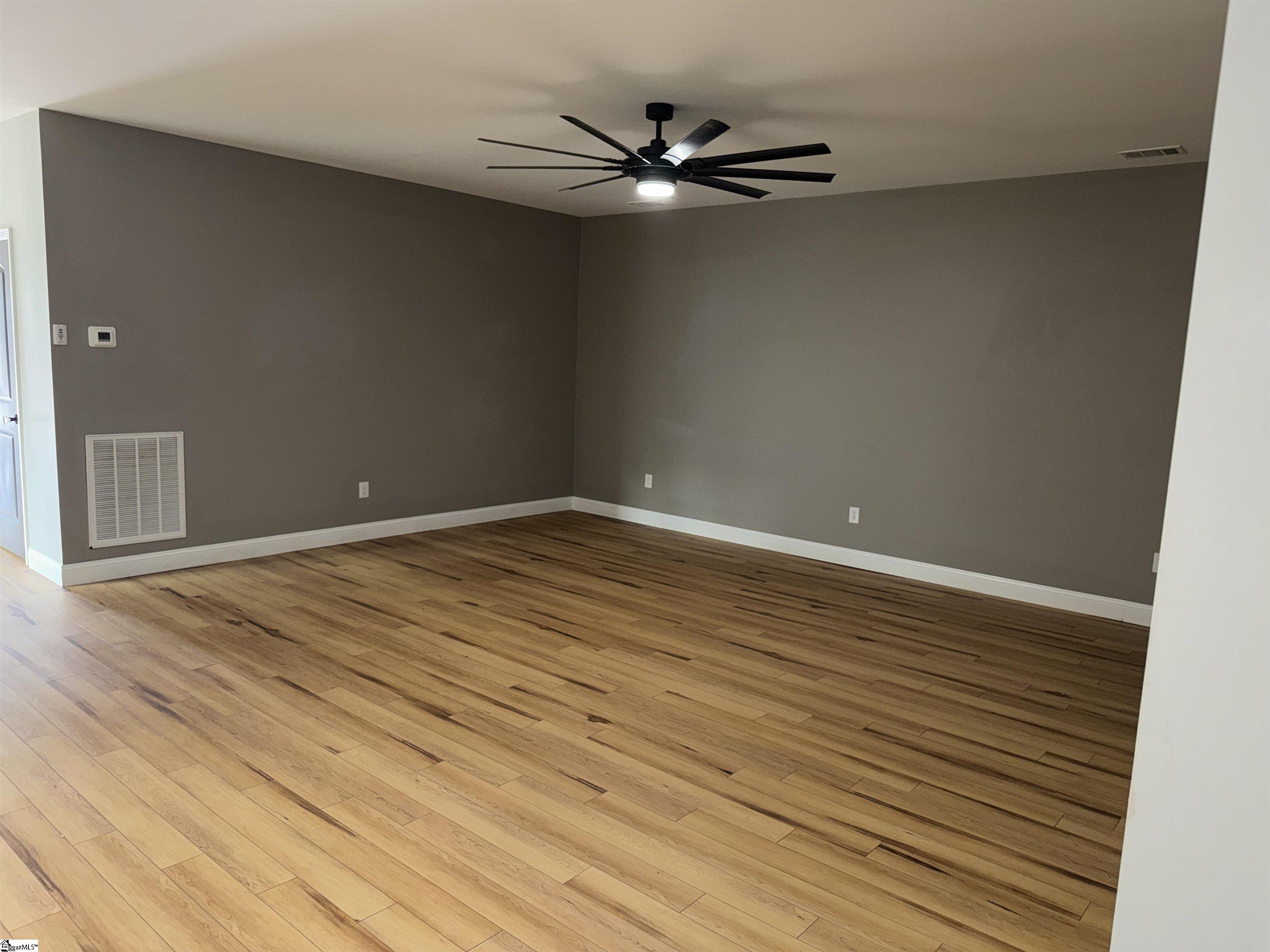 134 Carlton Street Greenwood, SC 29649