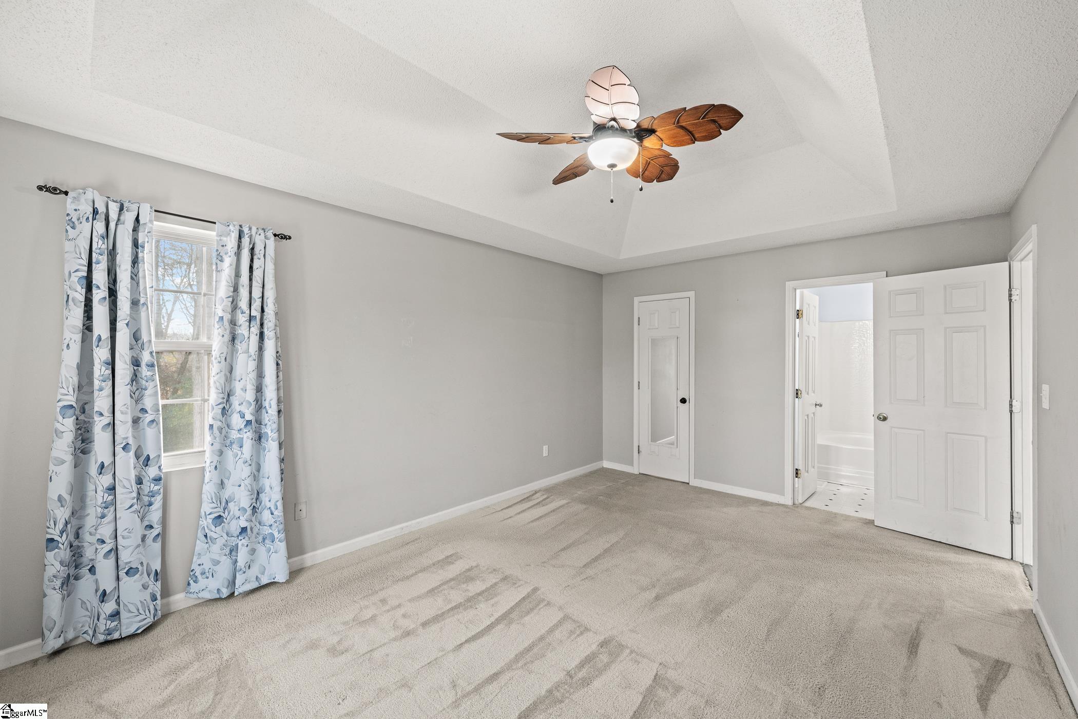 104 Jacqueline Road photo 17