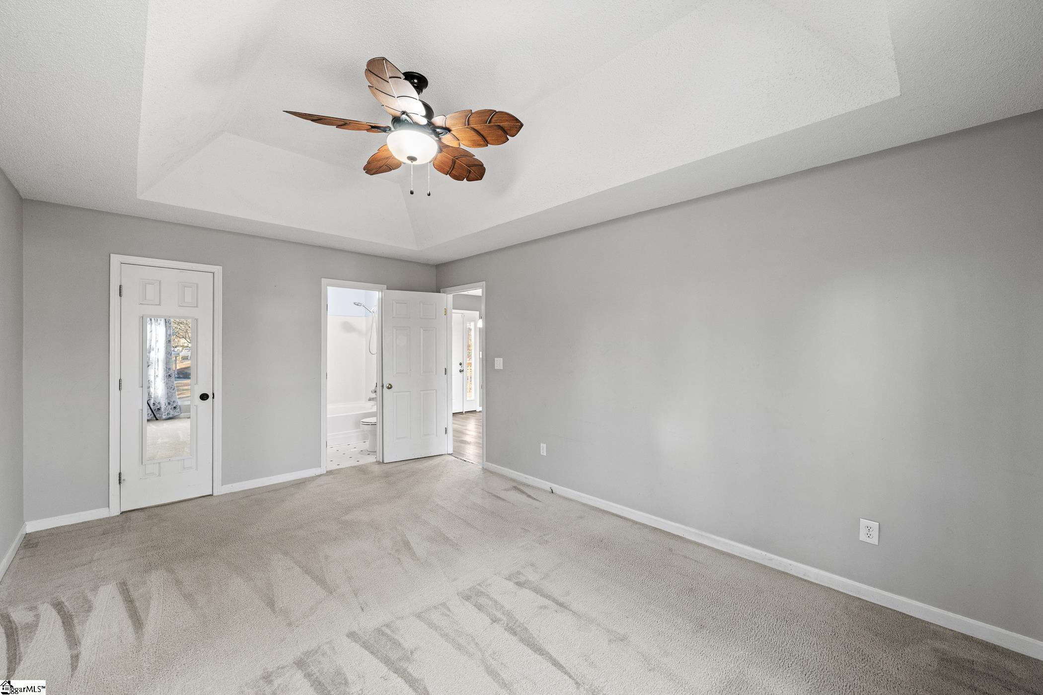104 Jacqueline Road photo 18