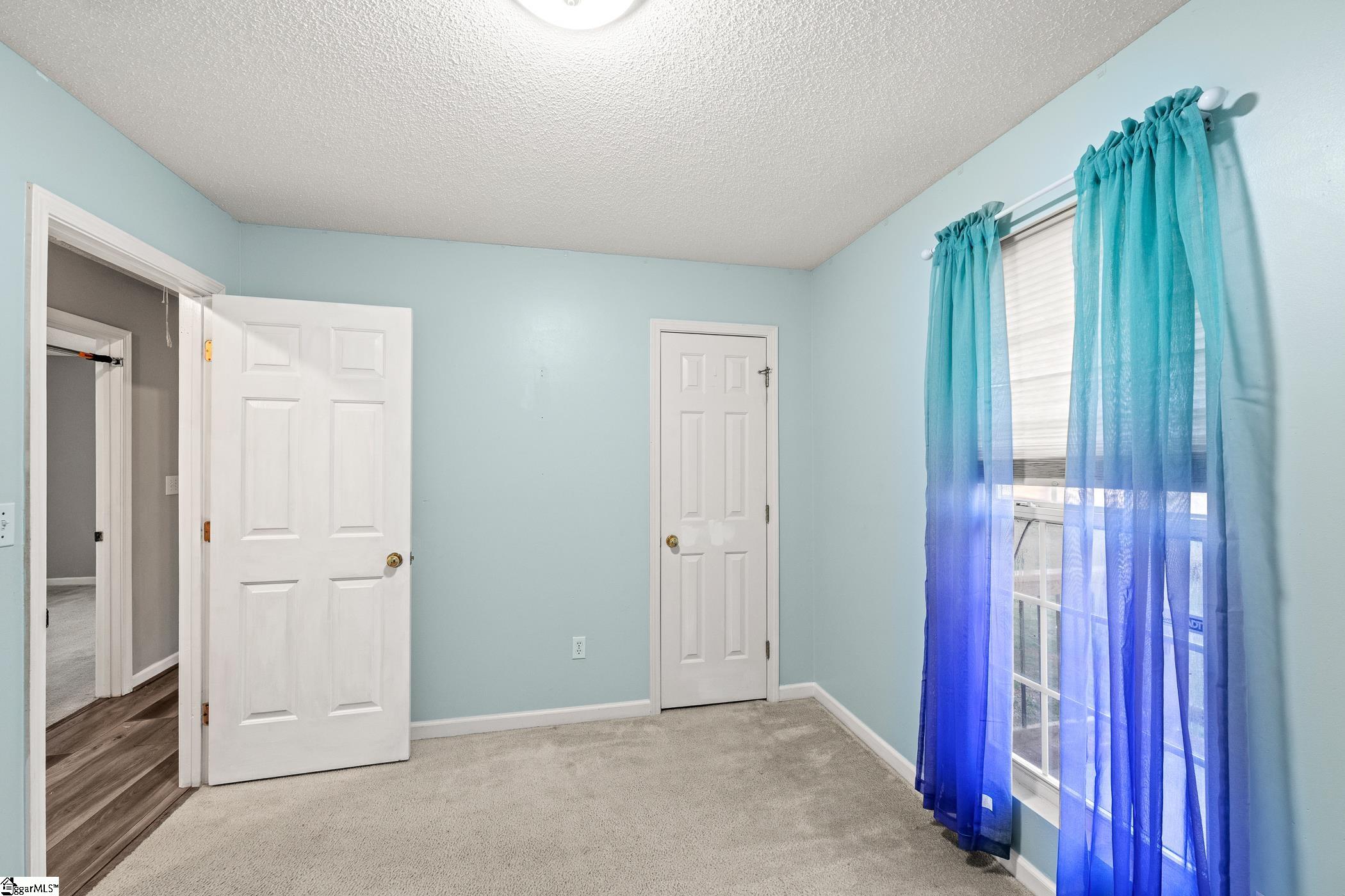 104 Jacqueline Road photo 30