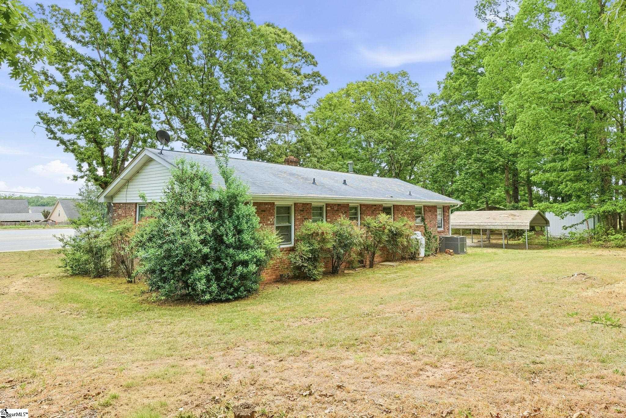 8819 White Horse Road Greenville, SC 29617-1204