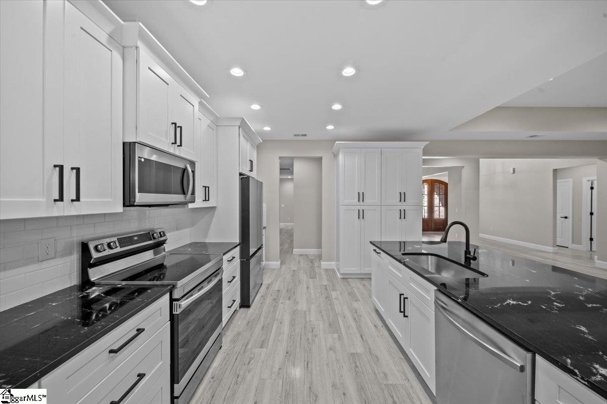 105 Bree Drive photo 16
