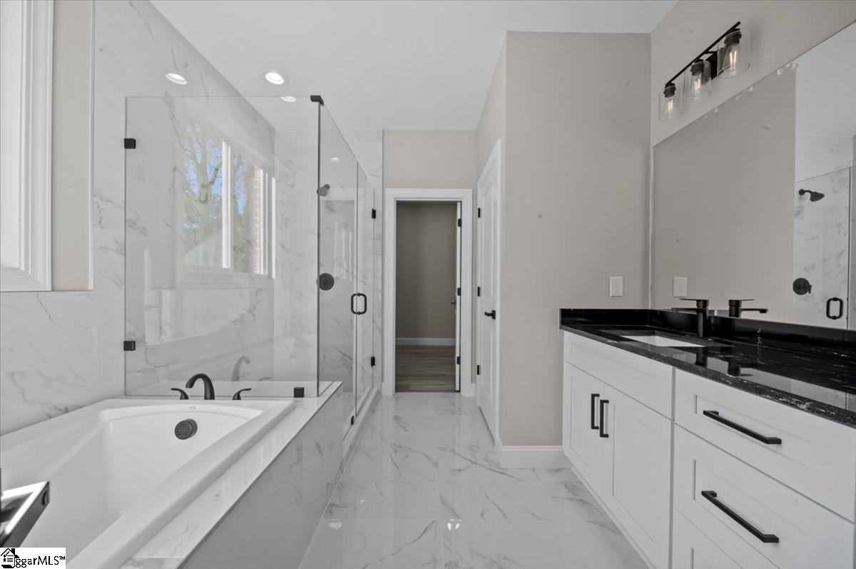 105 Bree Drive photo 23