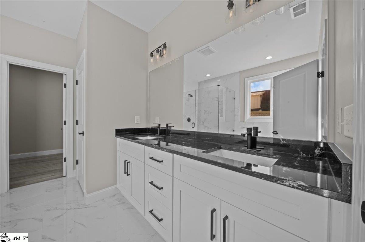 105 Bree Drive photo 24