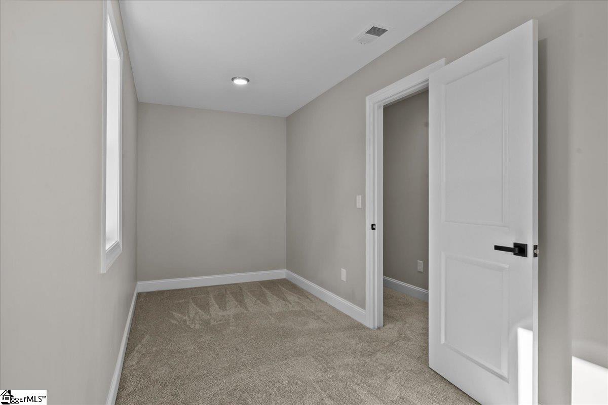 105 Bree Drive photo 29