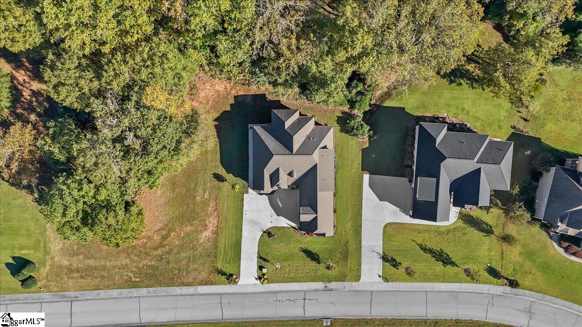105 Bree Drive photo 41