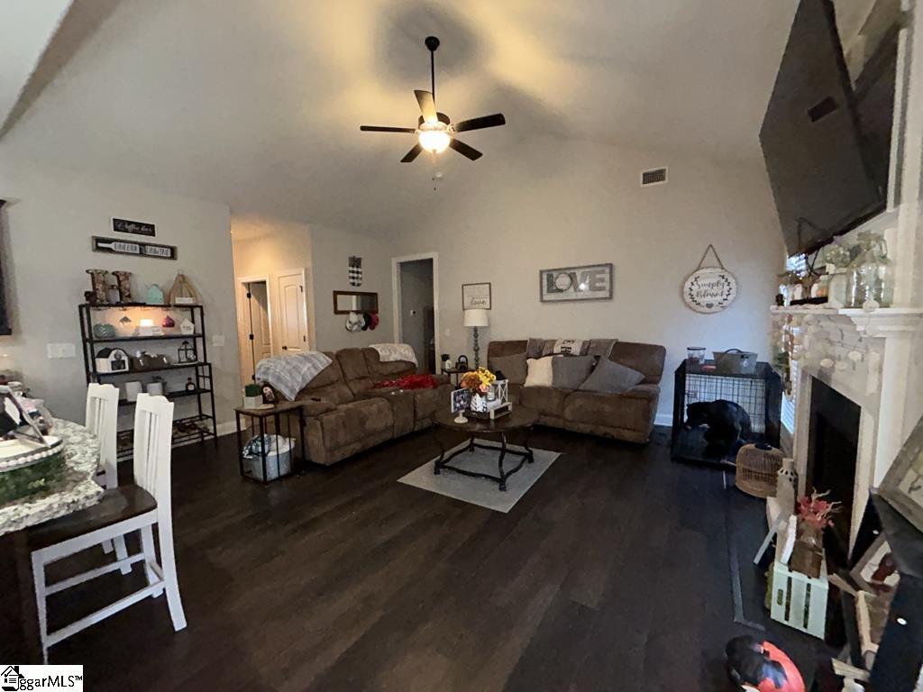 535 Woodcock Road photo 13