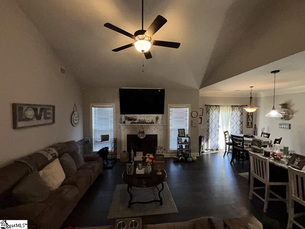 535 Woodcock Road photo 18