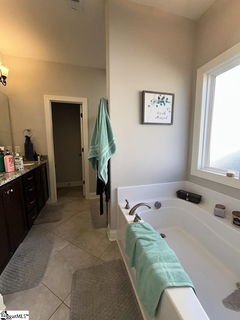 535 Woodcock Road photo 19