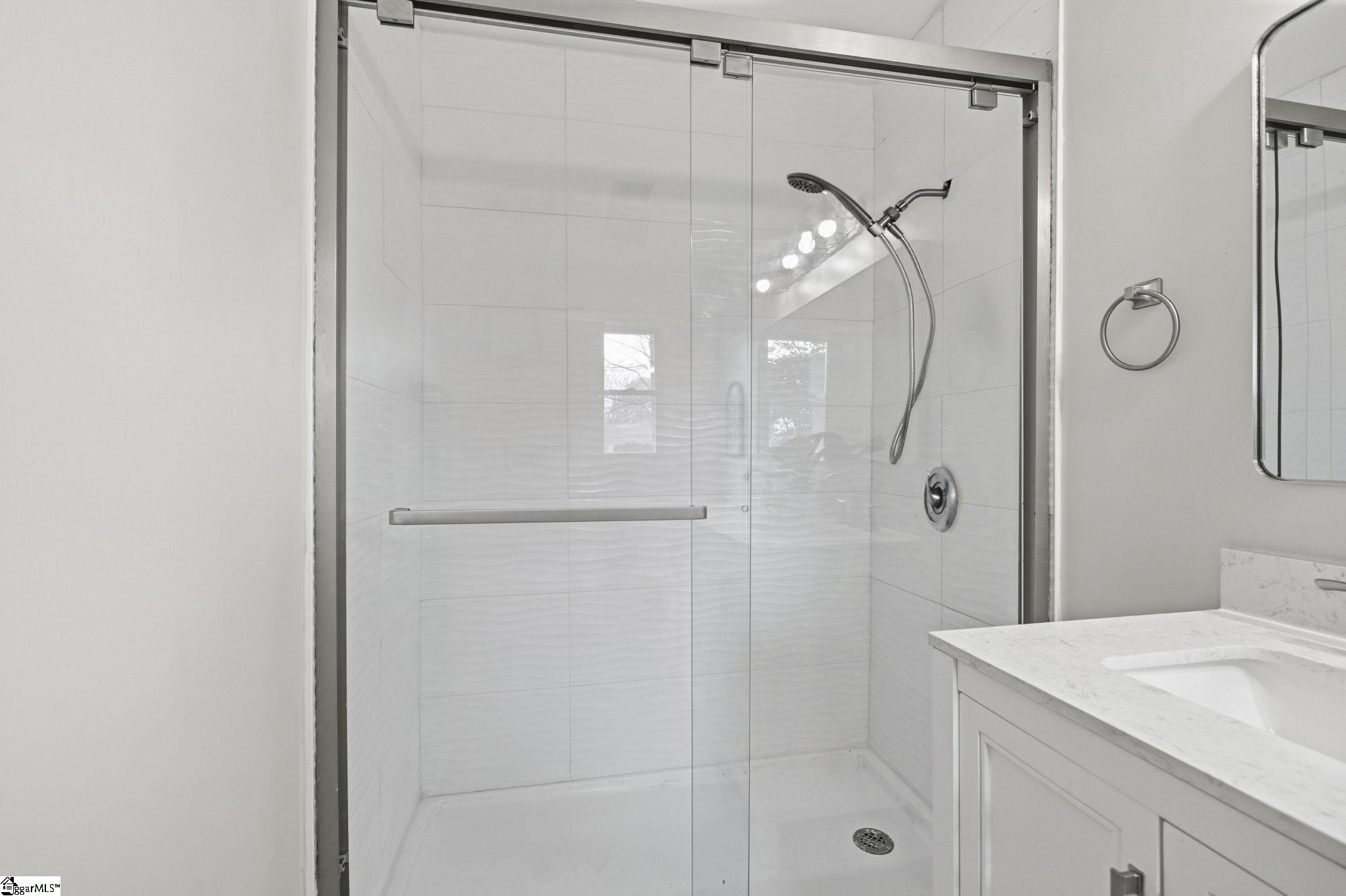 120 Waddell Road Greenville, SC 29609-3248