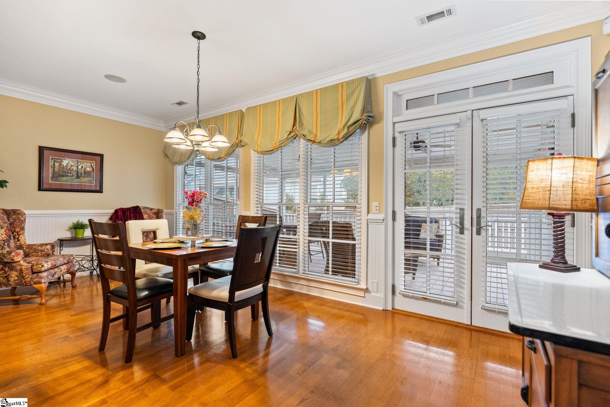 300 Farmers Market Street Taylors, SC 29687